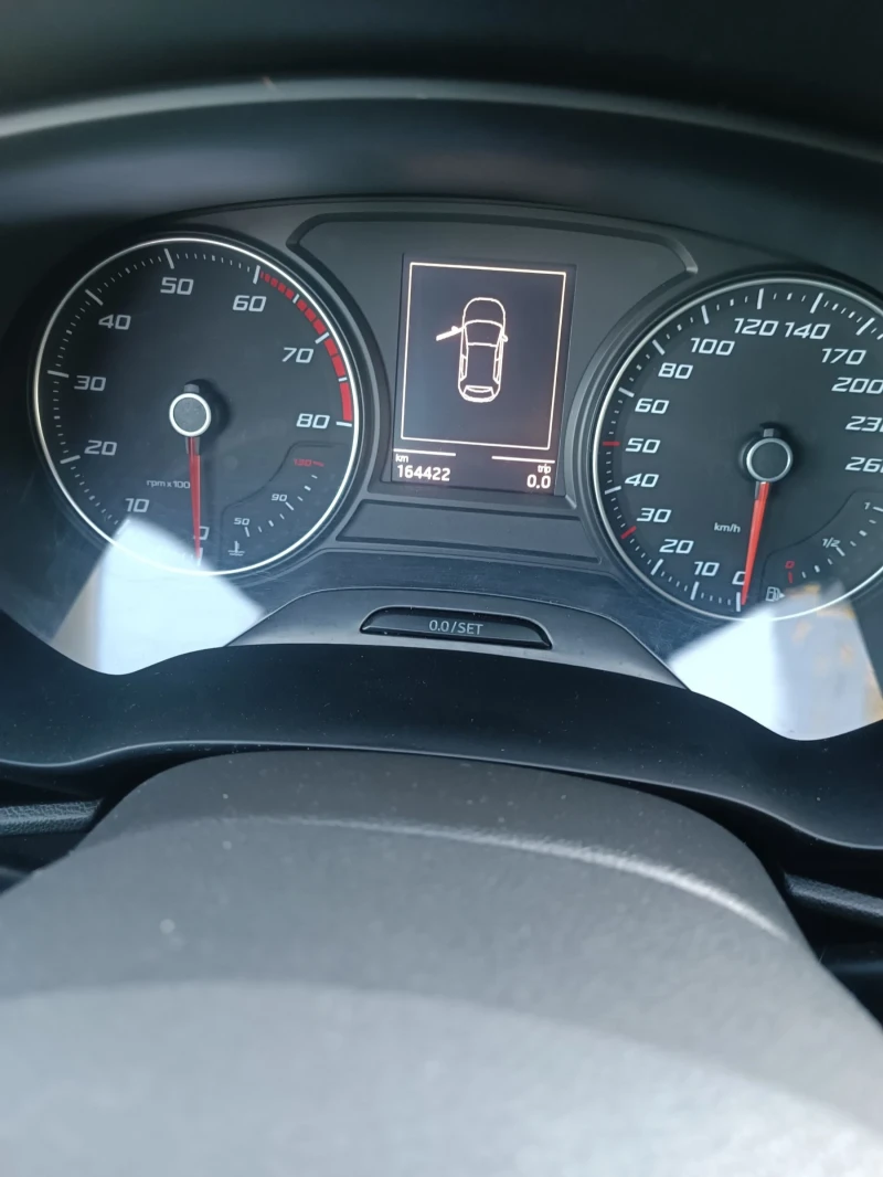 Seat Leon 1.2 TSI 105 ks. 4 cil.EURO 5J SPORT, снимка 14 - Автомобили и джипове - 52996666