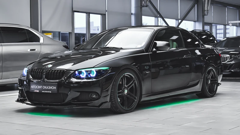 BMW 325 d Cabriolet Steptronic, снимка 4 - Автомобили и джипове - 52314316