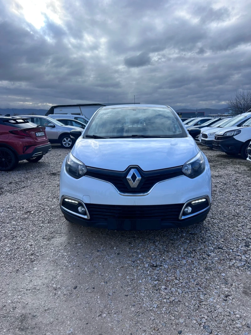 Renault Captur 1.5 D EURO 6 , снимка 8 - Автомобили и джипове - 53344423