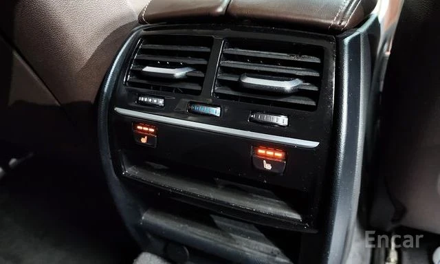 BMW 530 i xDrive Luxury Plus | ОБДУХВАНЕ | HEAD-UP | , снимка 16 - Автомобили и джипове - 53984137