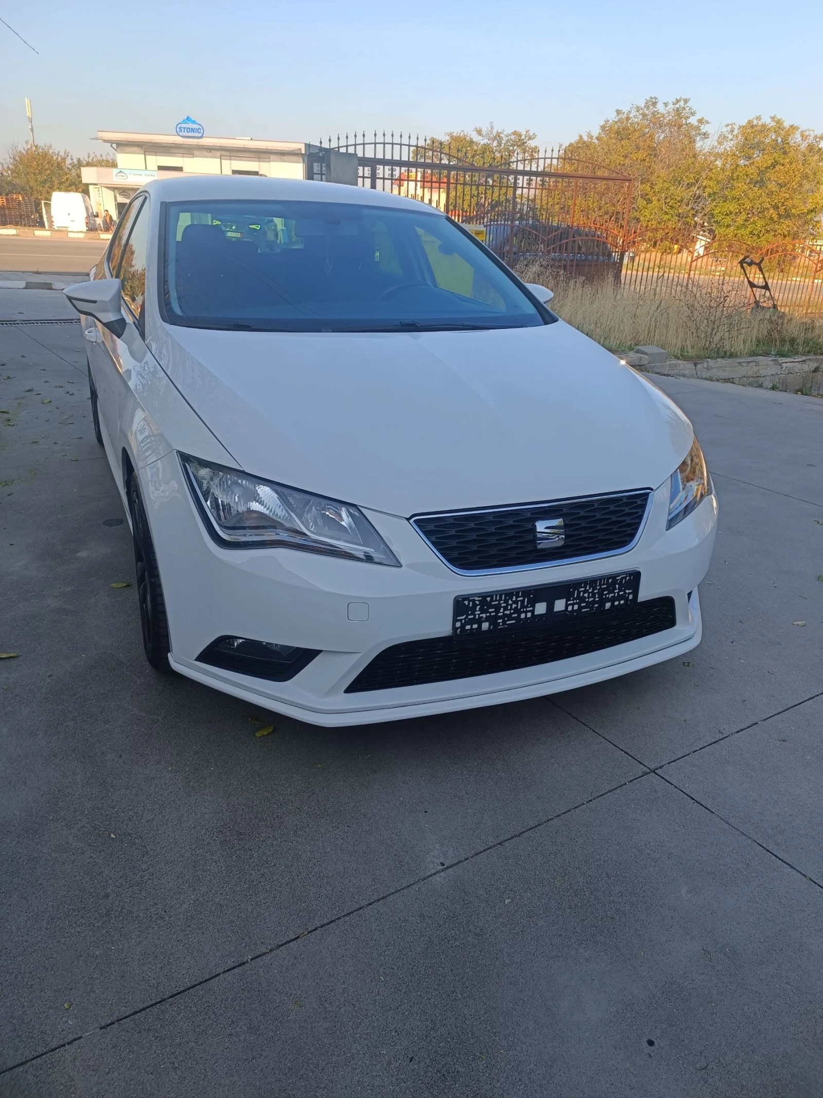 Seat Leon 1.2 TSI 105 ks. 4 cil.EURO 5J SPORT, снимка 1