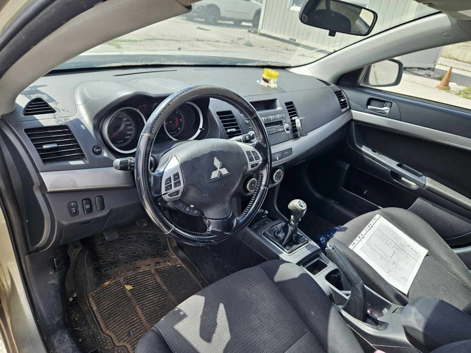 Mitsubishi Lancer 2000 куб., снимка 11 - Автомобили и джипове - 52659467