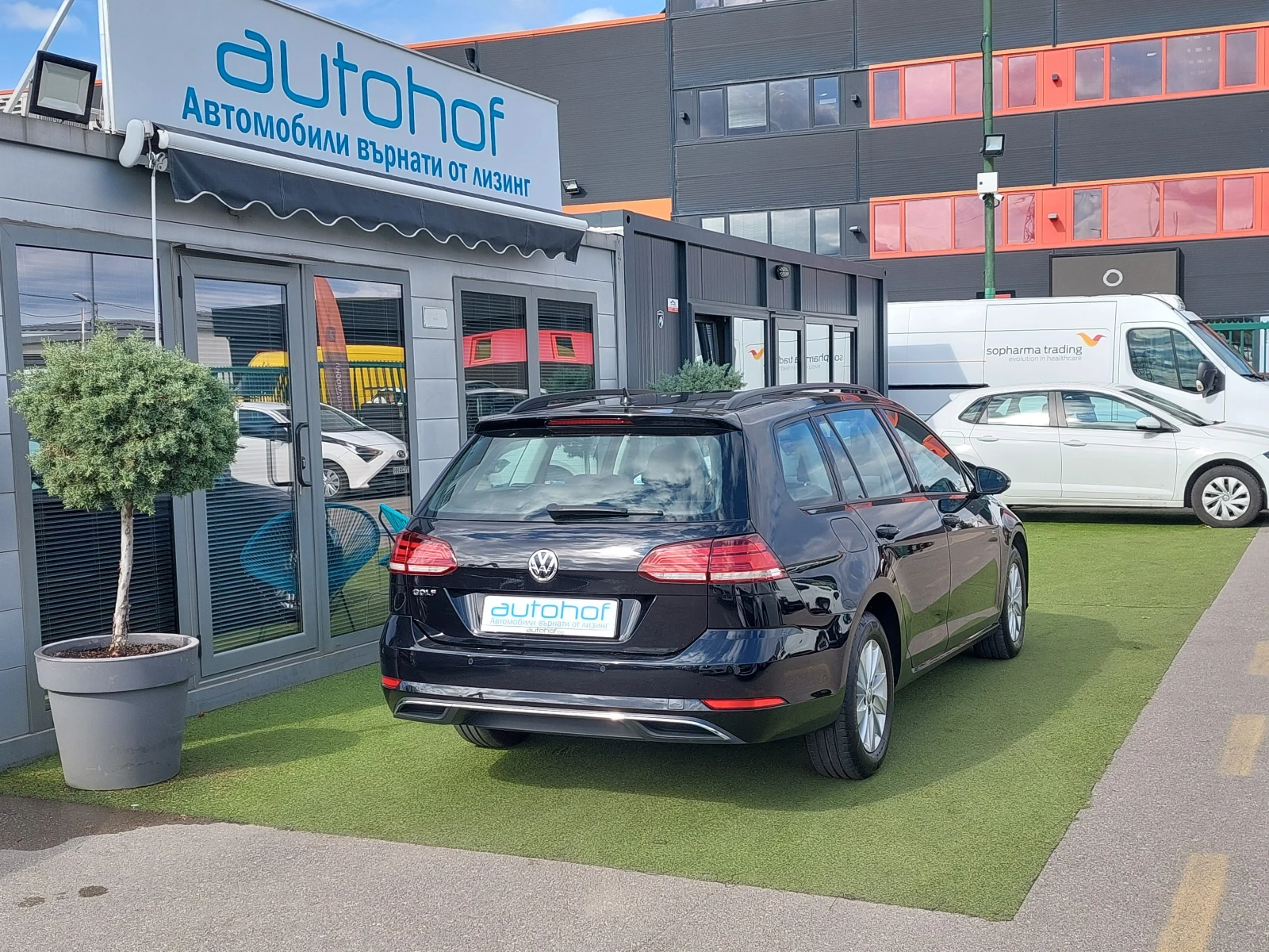 VW Golf COMFORTLINE/1.6 TDI/116 k.c./5MT/N1 - изображение 4