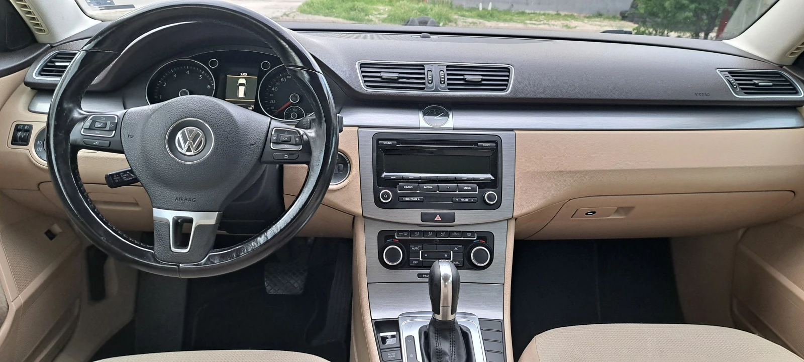 VW Passat 7 - изображение 10