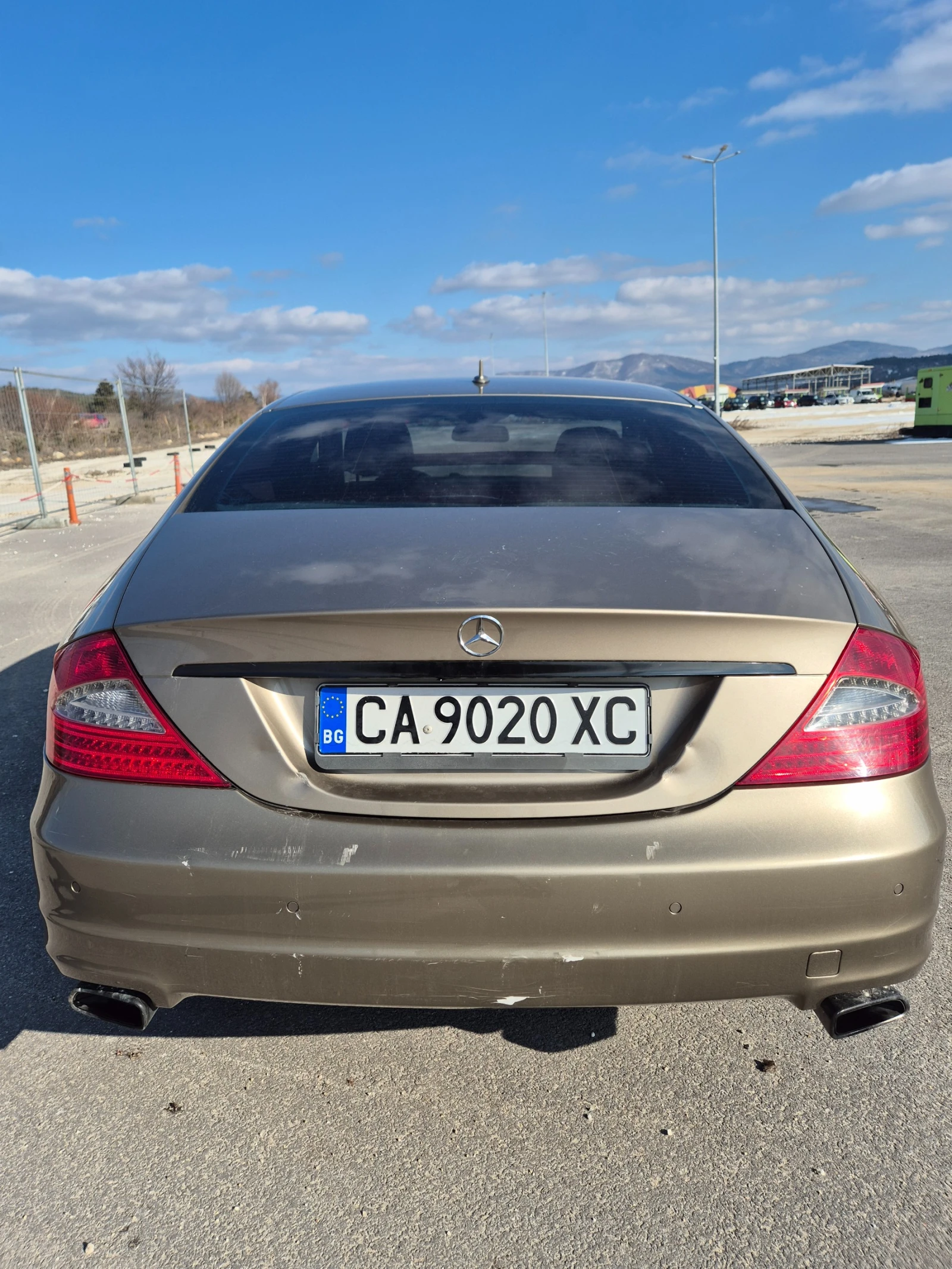 Mercedes-Benz CLS 320 3.2 - изображение 2