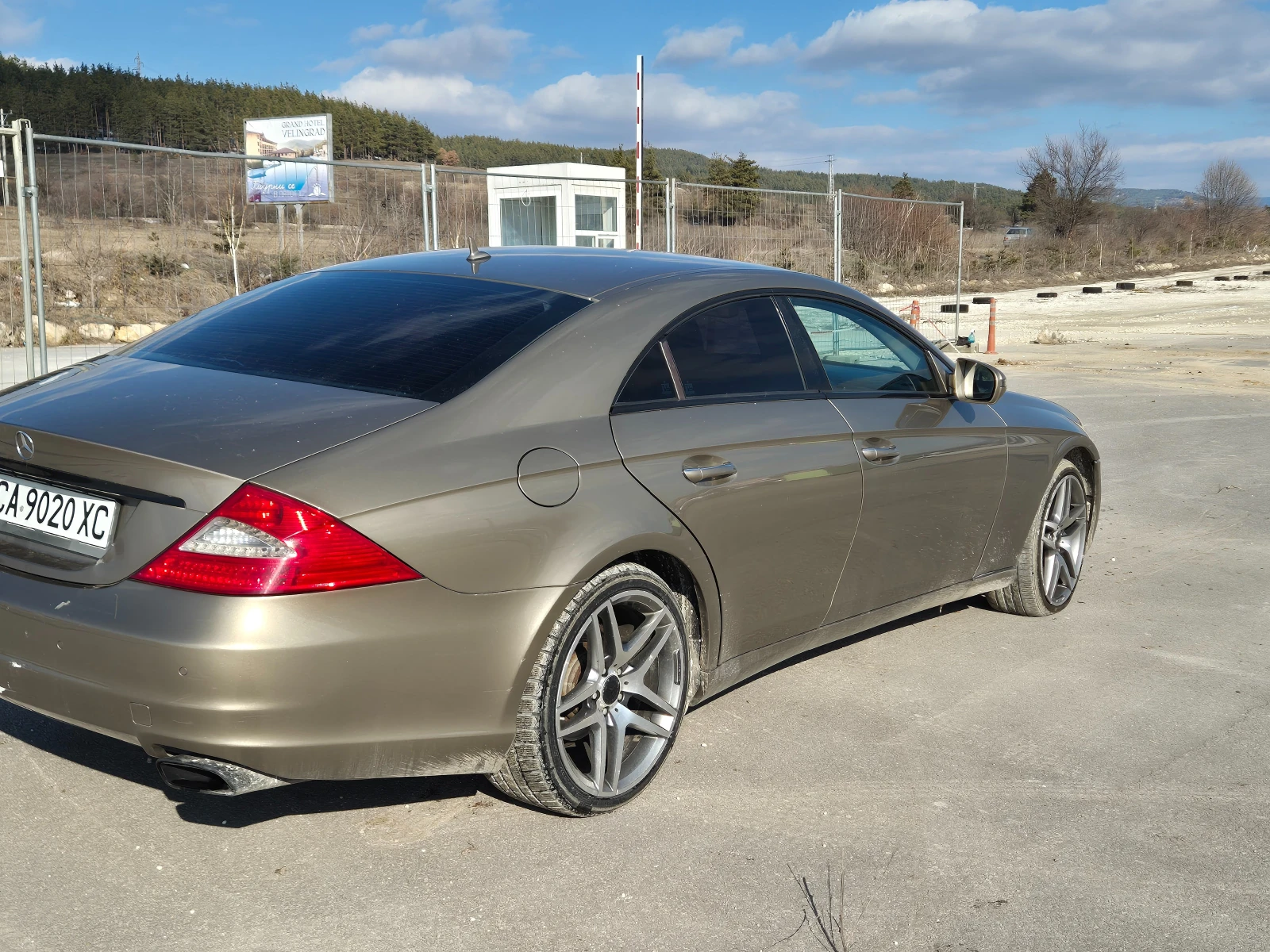 Mercedes-Benz CLS 320 3.2 - изображение 4