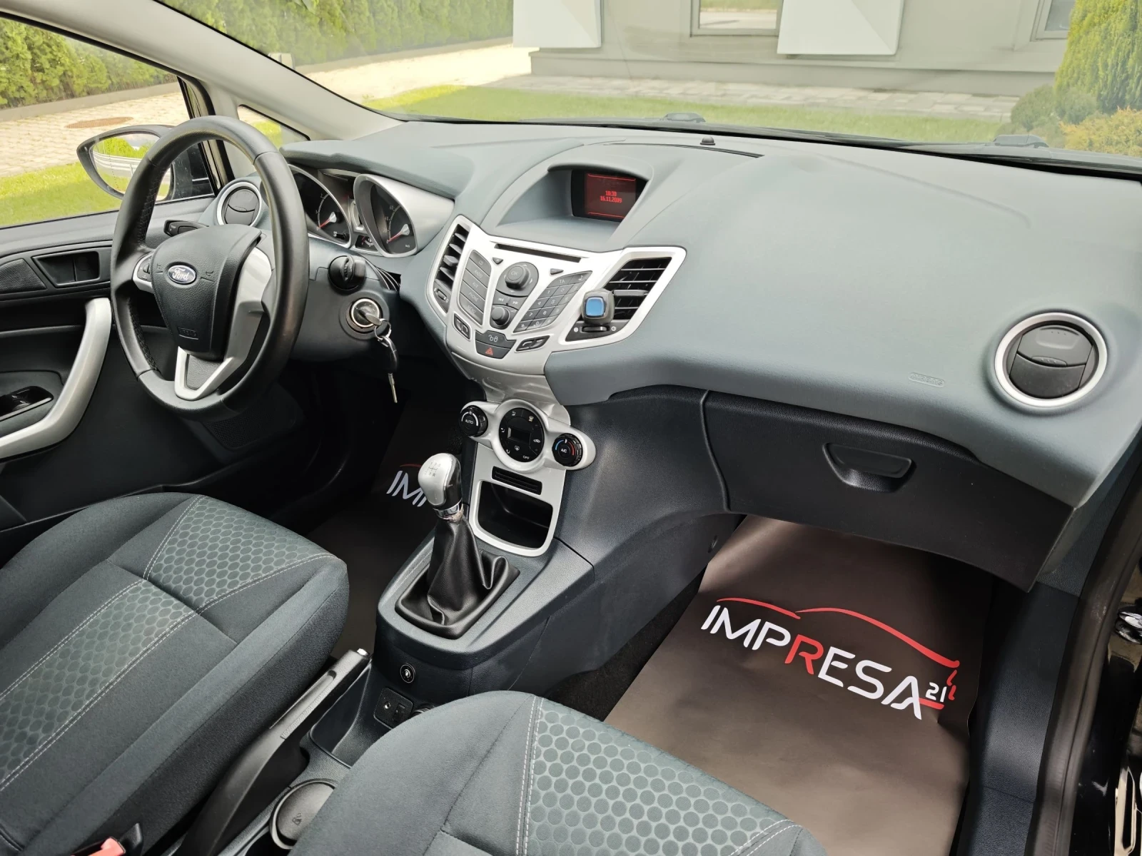 Ford Fiesta 1.4i GAZ TITANIUM  - изображение 9