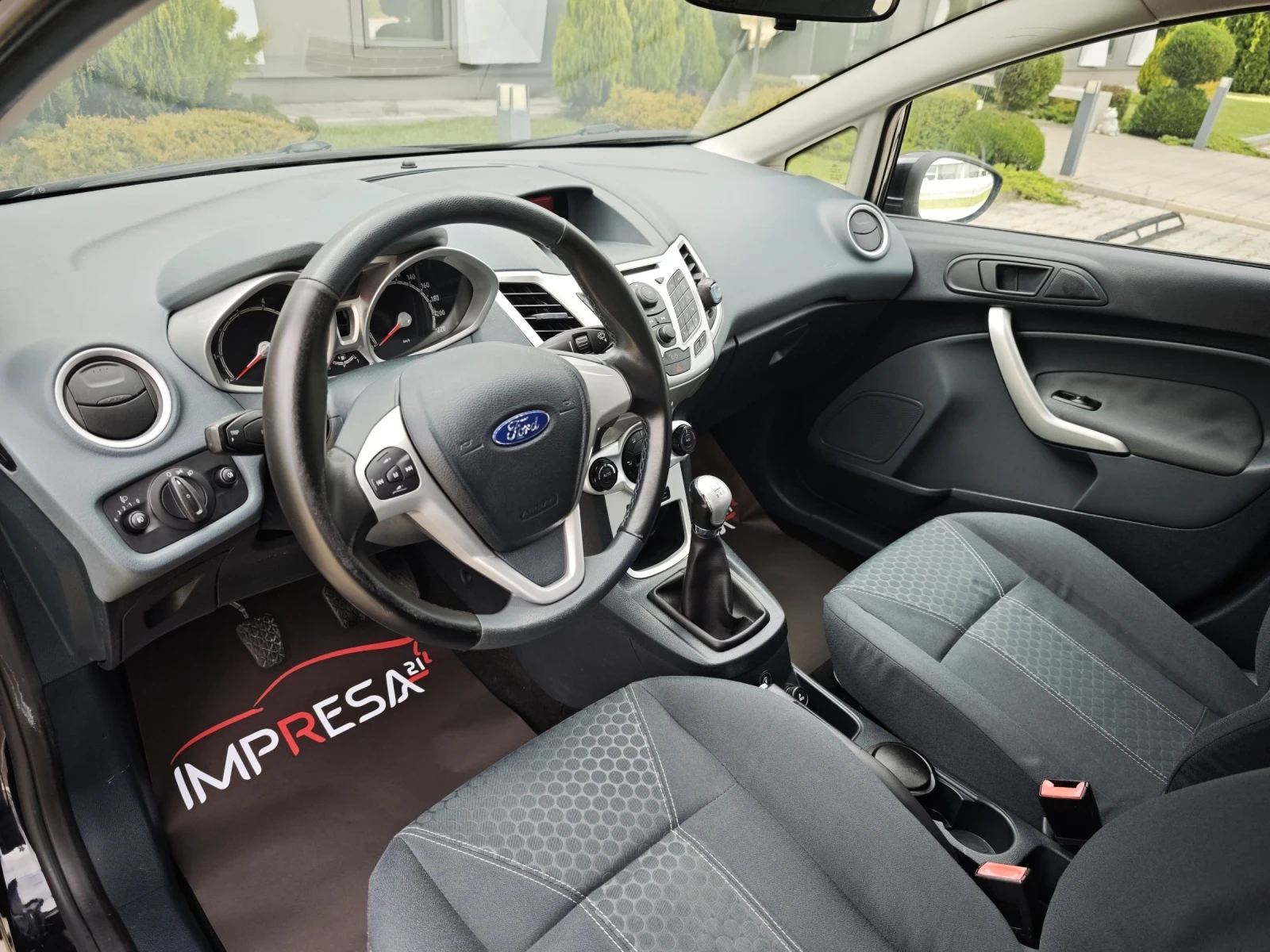 Ford Fiesta 1.4i GAZ TITANIUM  - изображение 8