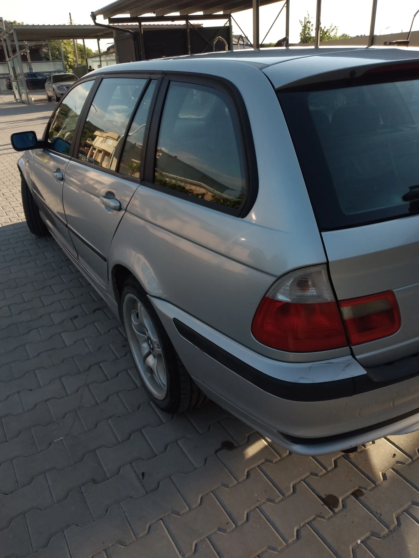 BMW 320  - изображение 4