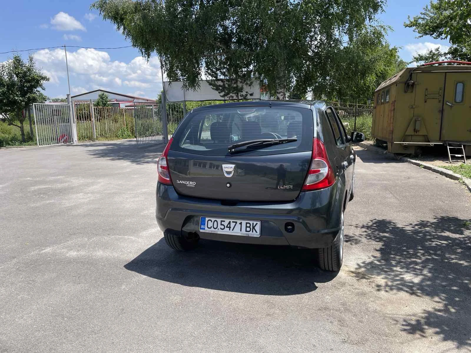 Dacia Sandero  - изображение 5