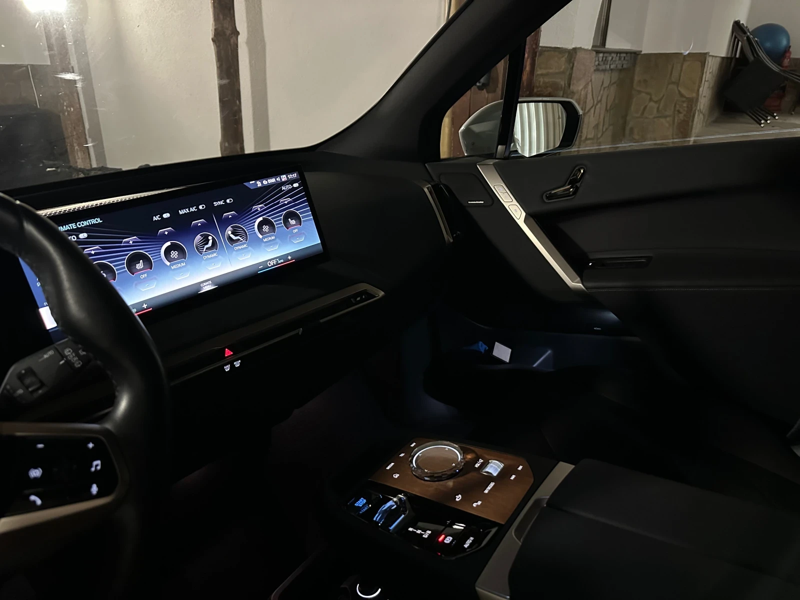 BMW iX 40 X-DRIVE, M-, LAZER, H&K, !!! | Mobile.bg   16