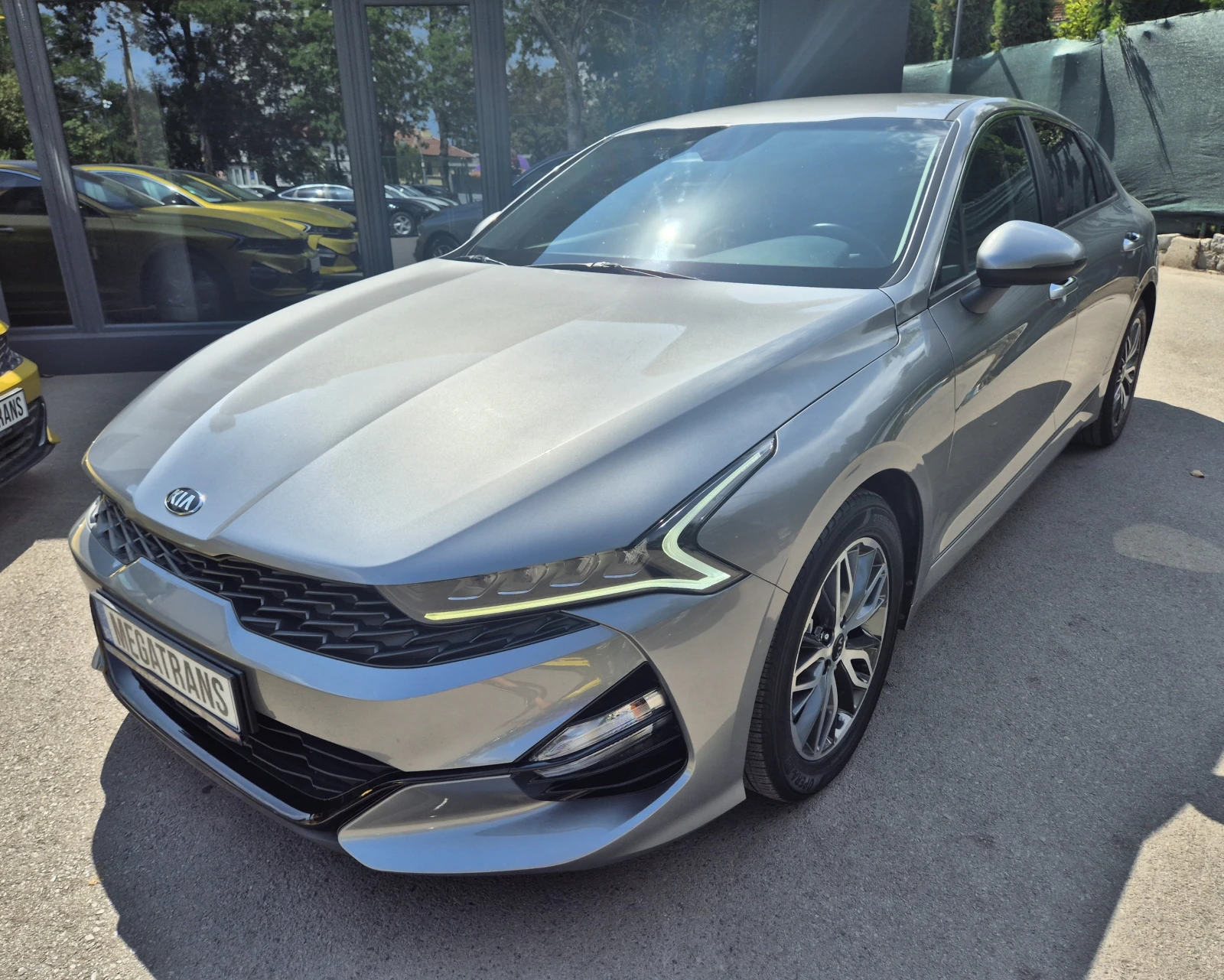 Kia K5 2.0 cm3 LPG - изображение 2
