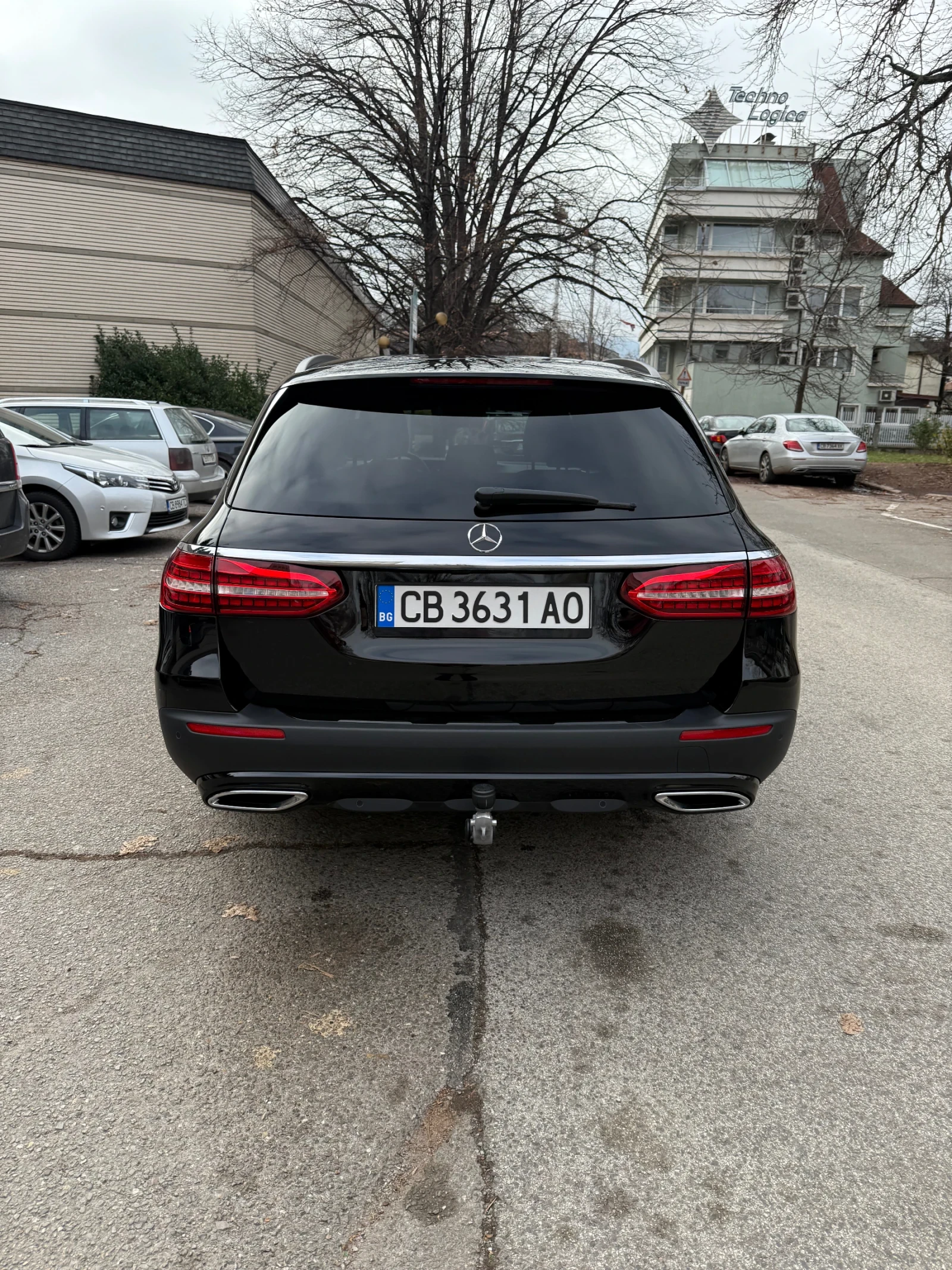 Mercedes-Benz E 200 All-terrain  | Mobile.bg — изображение 4
