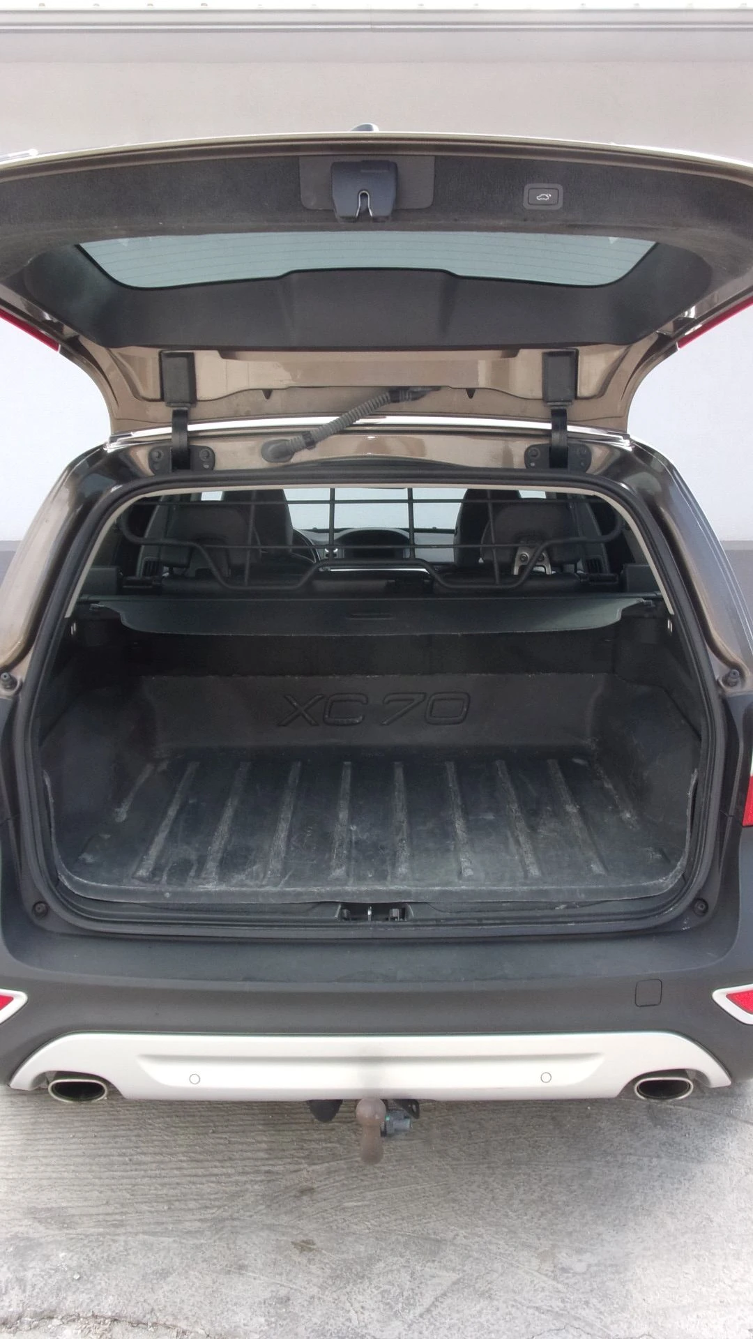 Volvo Xc70 Series equipment - изображение 5