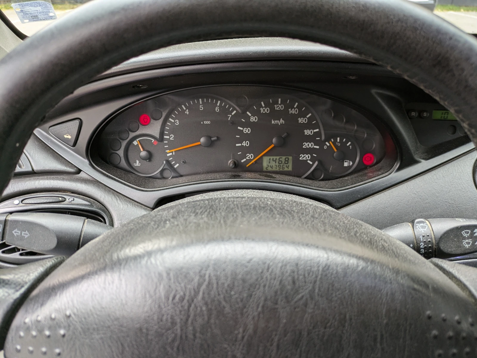 Ford Focus 1.6 16v - изображение 6