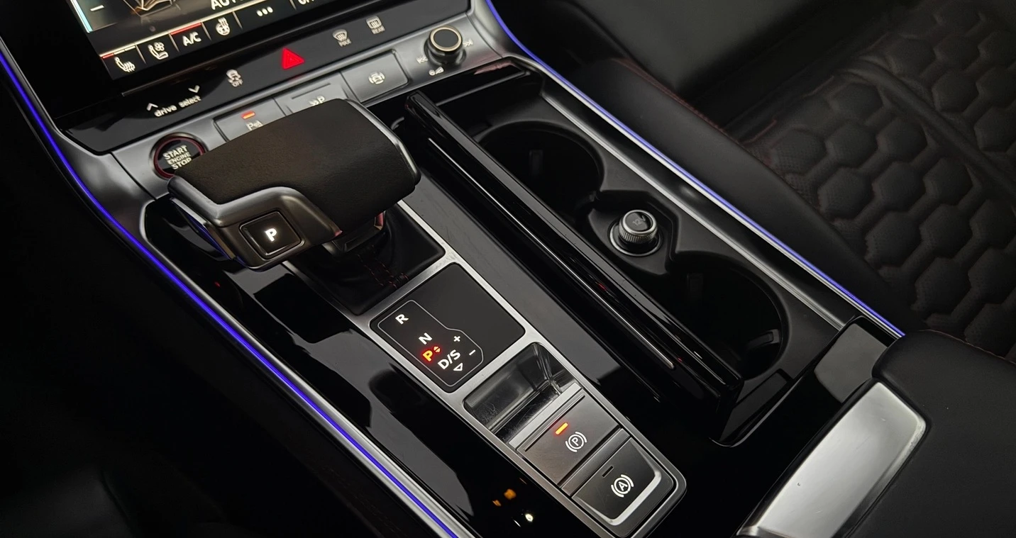 Audi Rs6 4.0 Avant Quattro  - изображение 8