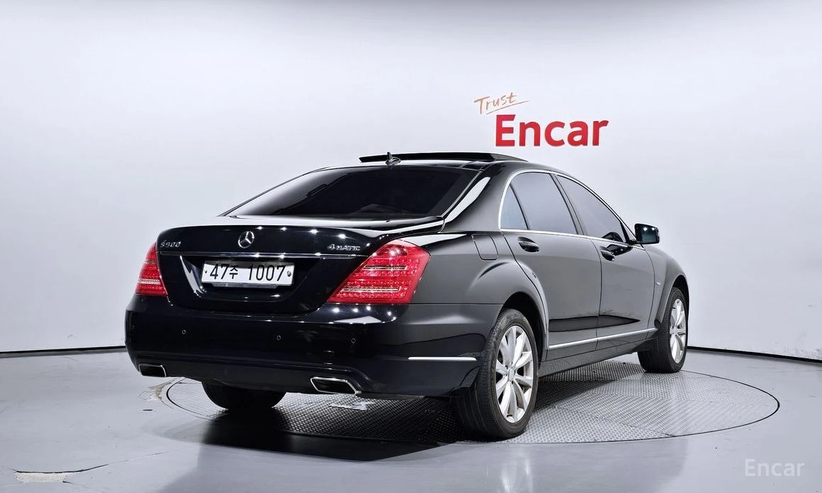 Mercedes-Benz S 500  - изображение 2