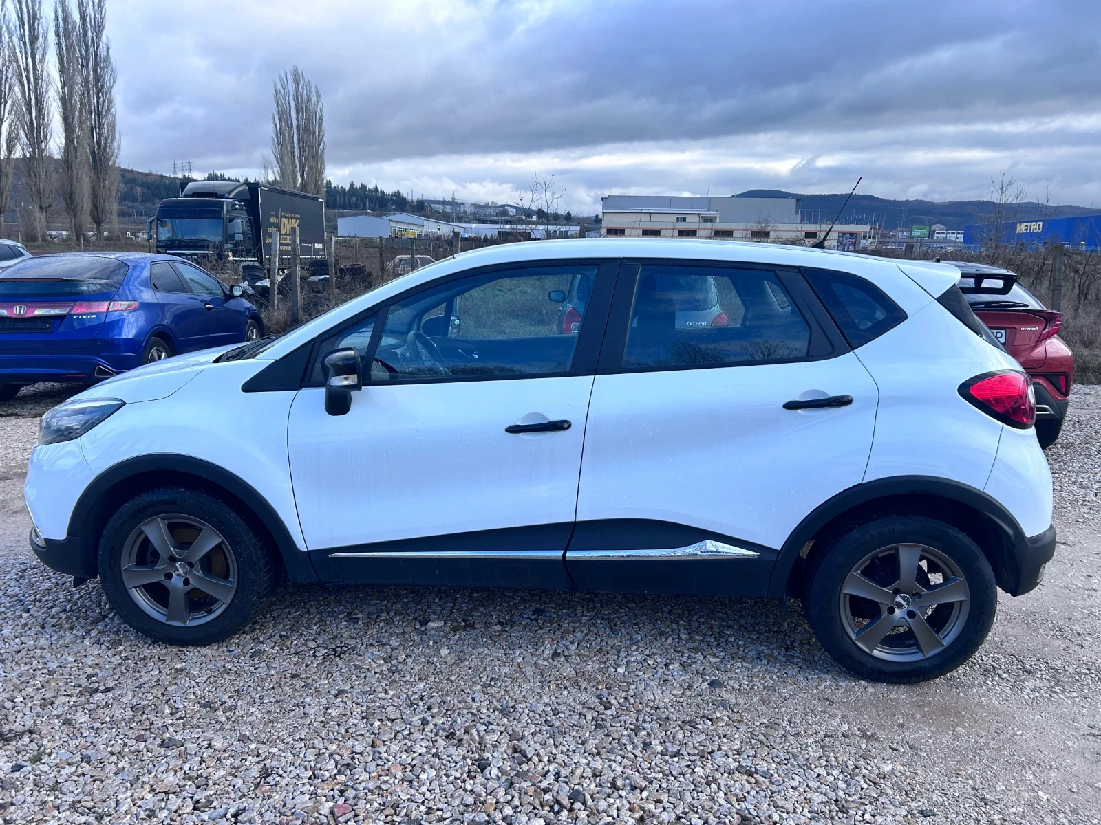 Renault Captur 1.5 D EURO 6  - изображение 2