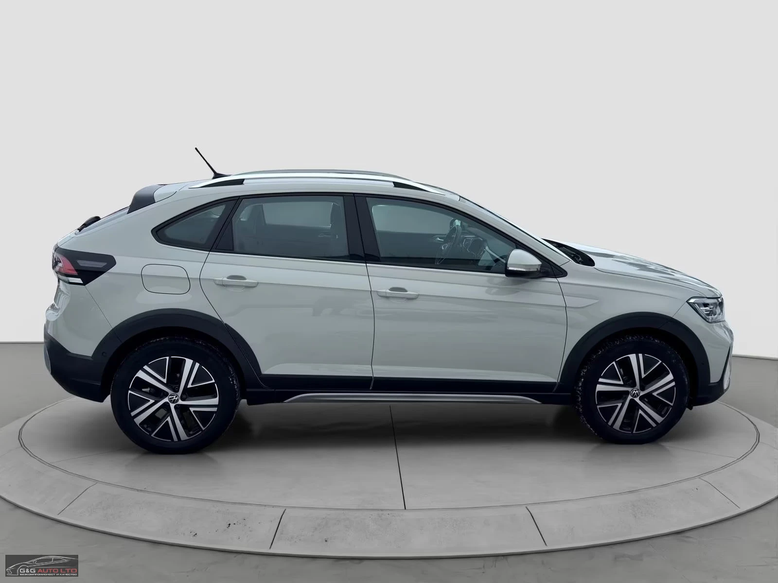 VW Taigo 110HP/STYLE/CAM/KEYLESS/ACC/MATRIX/194z, снимка 8 - Автомобили и джипове - 53944862