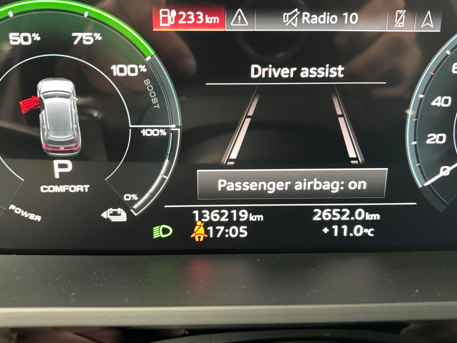 Audi E-Tron 55 Business, снимка 11 - Автомобили и джипове - 54146795