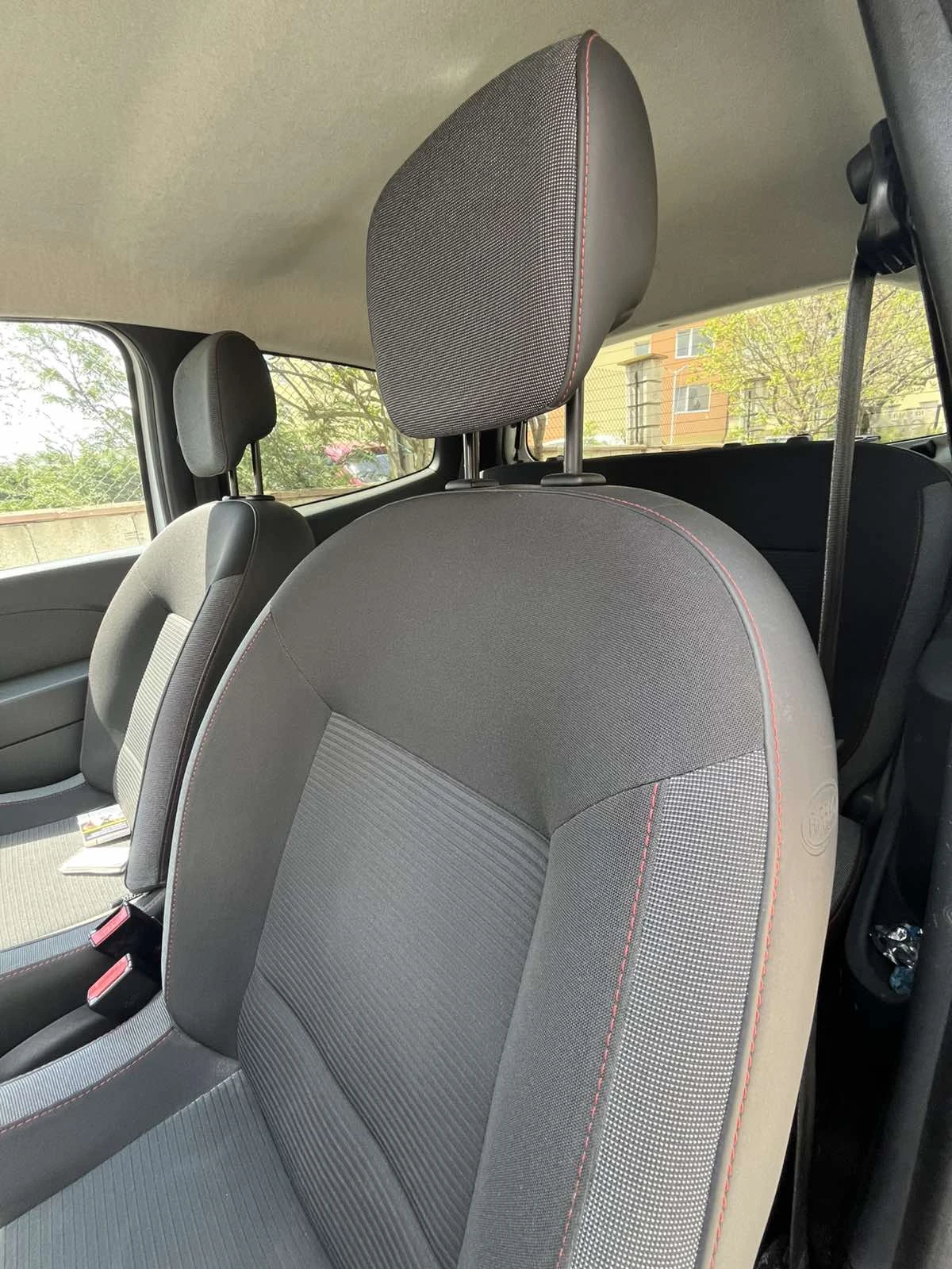 Renault Twingo, снимка 8 - Автомобили и джипове - 54243839