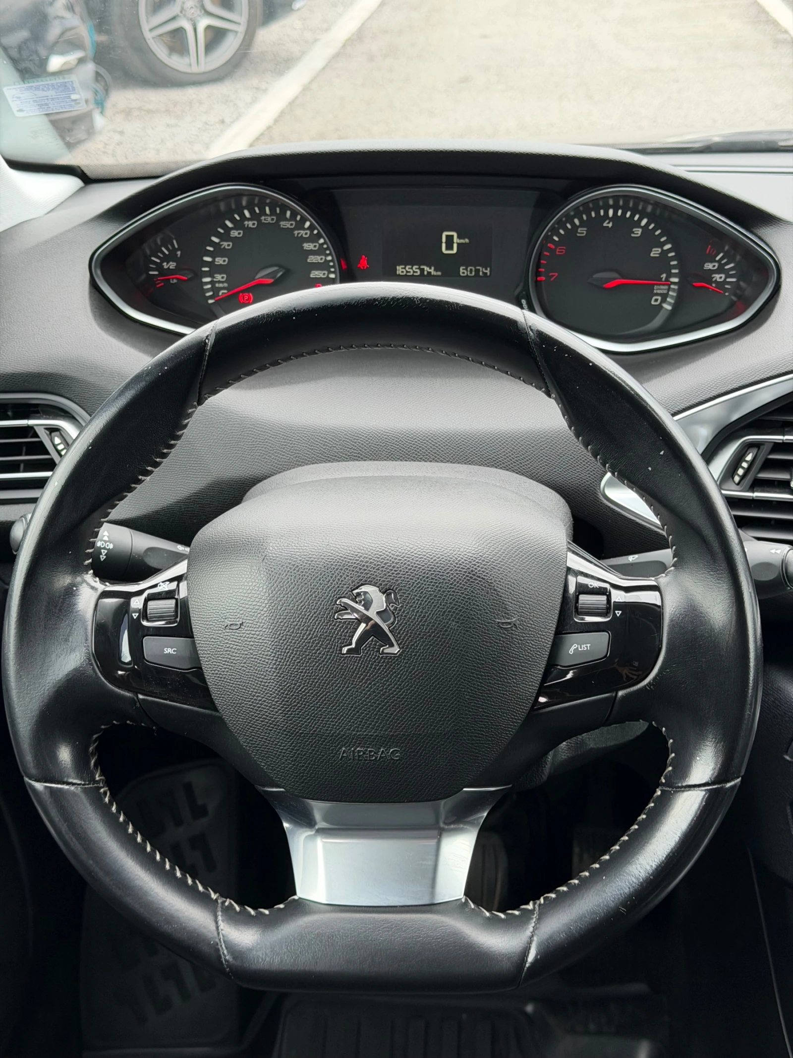 Peugeot 308 1.2i* CARPLAY* �����������* PARKTRONIC*  | Mobile.bg � ����������� 10
