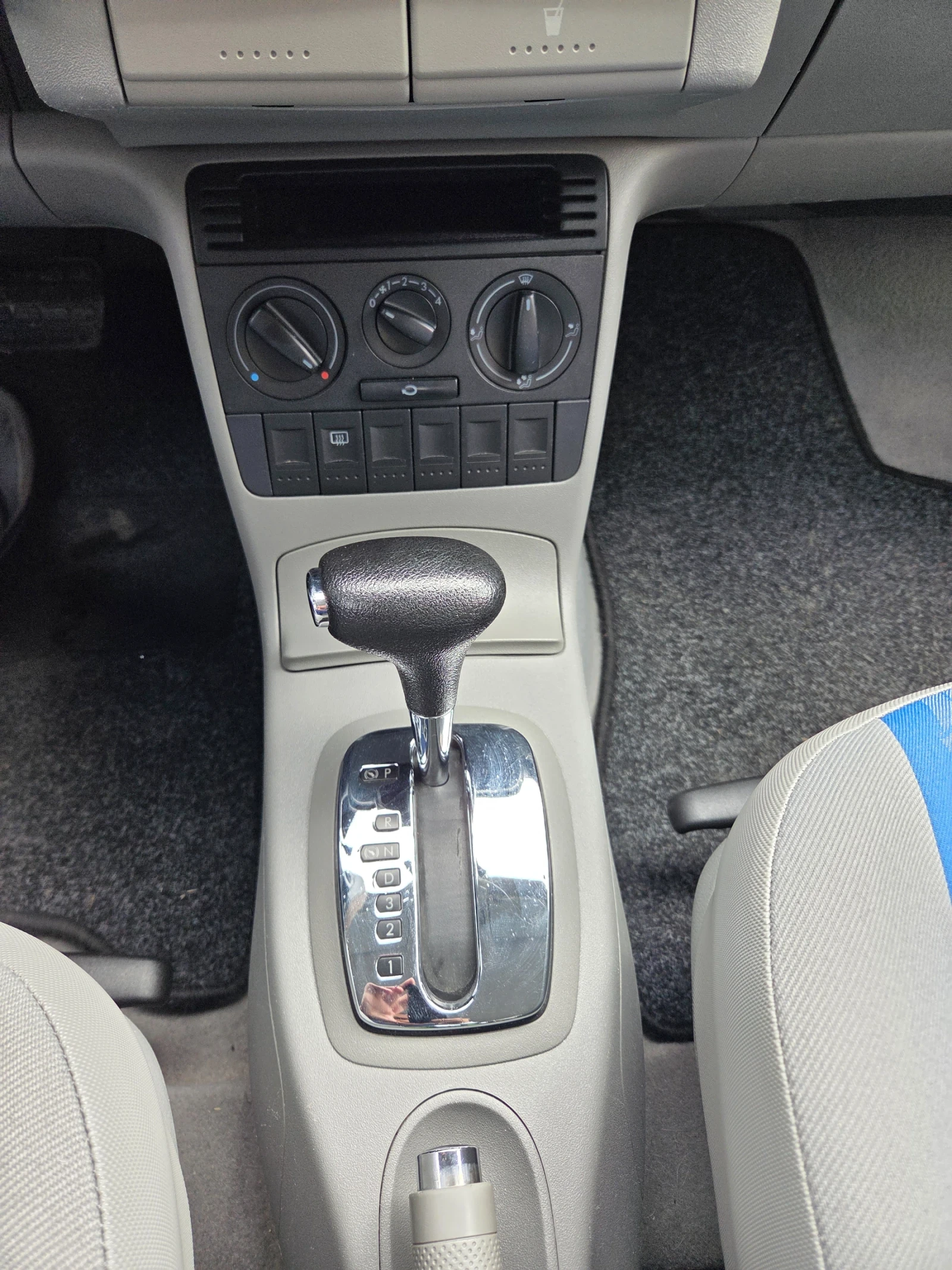 VW Lupo 1.400, снимка 8 - Автомобили и джипове - 54482990