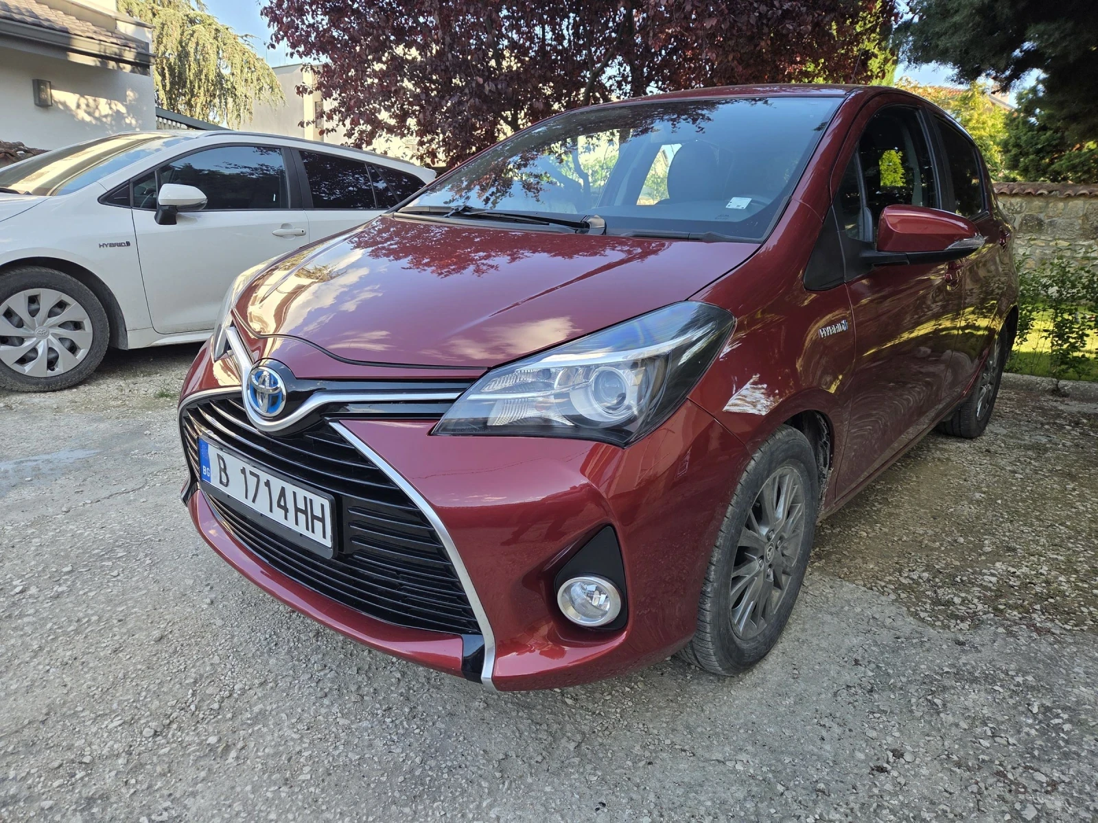 Toyota Yaris ХИБРИД+ ГАЗ