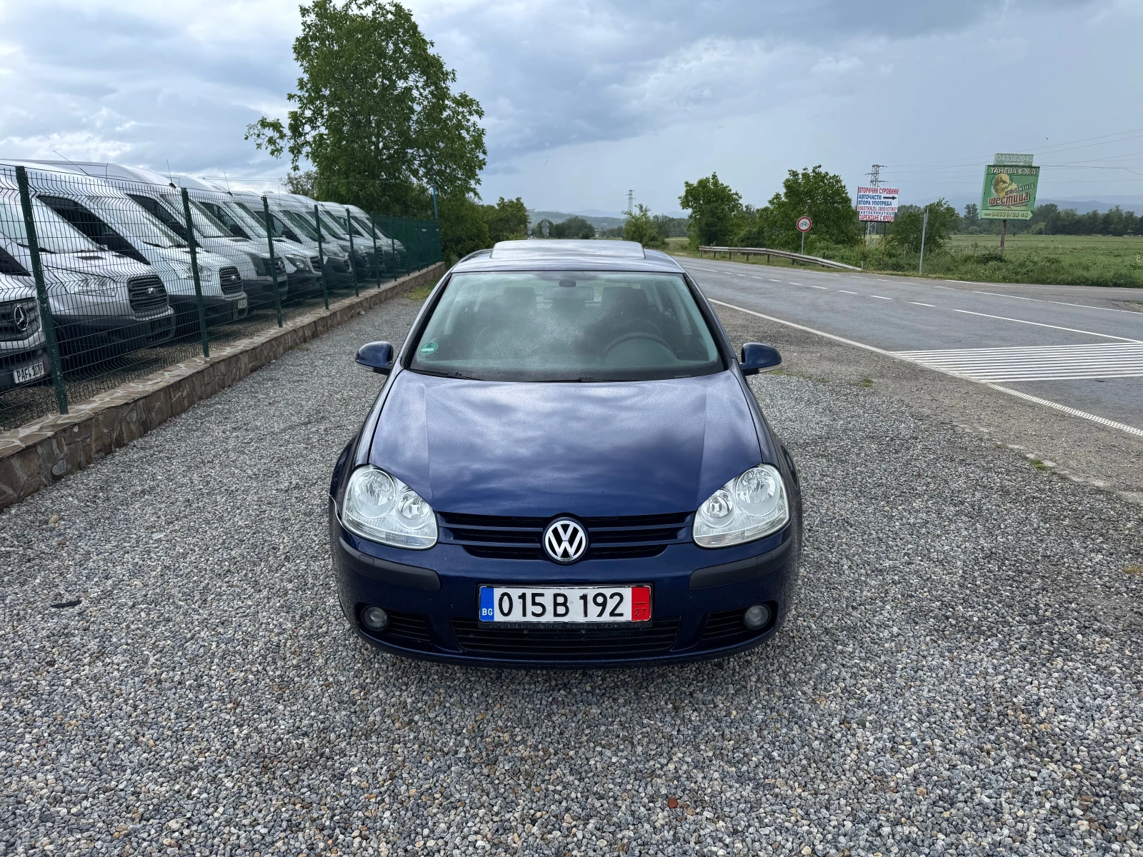 VW Golf 1.6i* 102кс* Германия* Климатик* , снимка 3 - Автомобили и джипове - 54642892