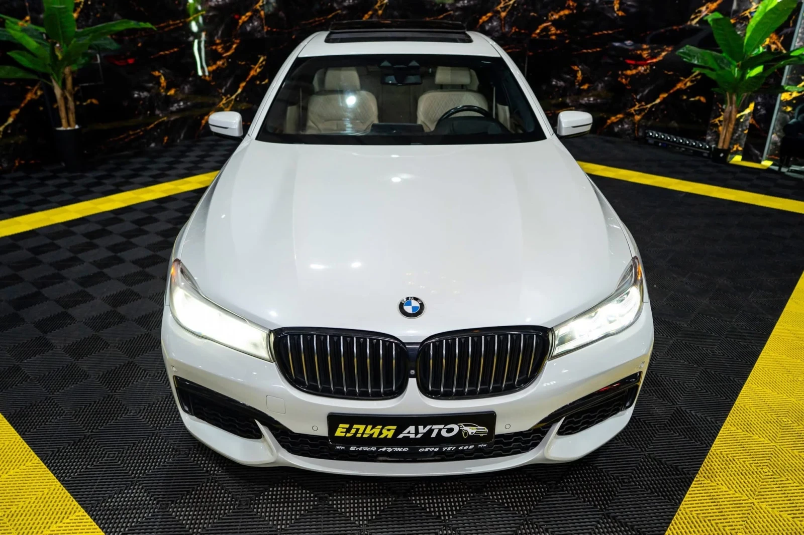 BMW 750 I LONG XDRIVE LED NAVI 360 B&W ЛИЗИНГ 100%, снимка 3 - Автомобили и джипове - 54705907