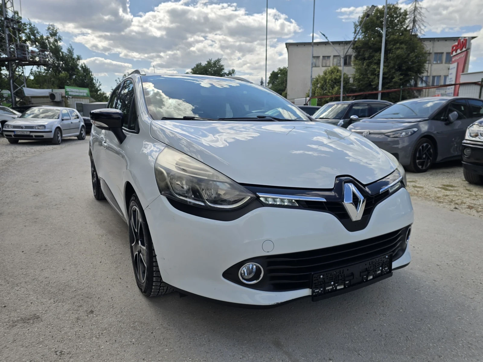 Renault Clio 1.5dci 90к.с Топ състояние , снимка 2 - Автомобили и джипове - 55234464