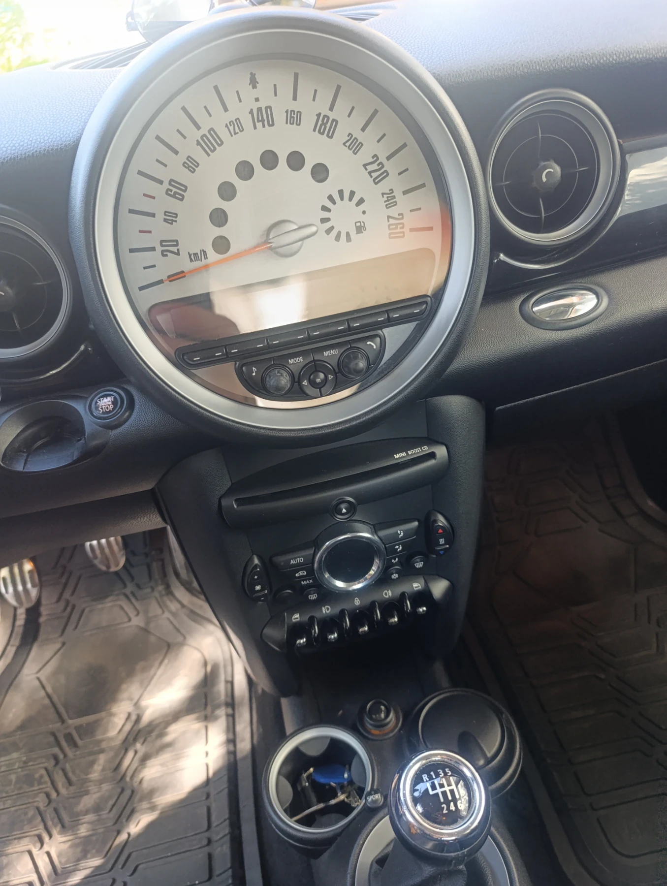 Mini Cooper s 1.6s ТОП състояние, снимка 9 - Автомобили и джипове - 55405060