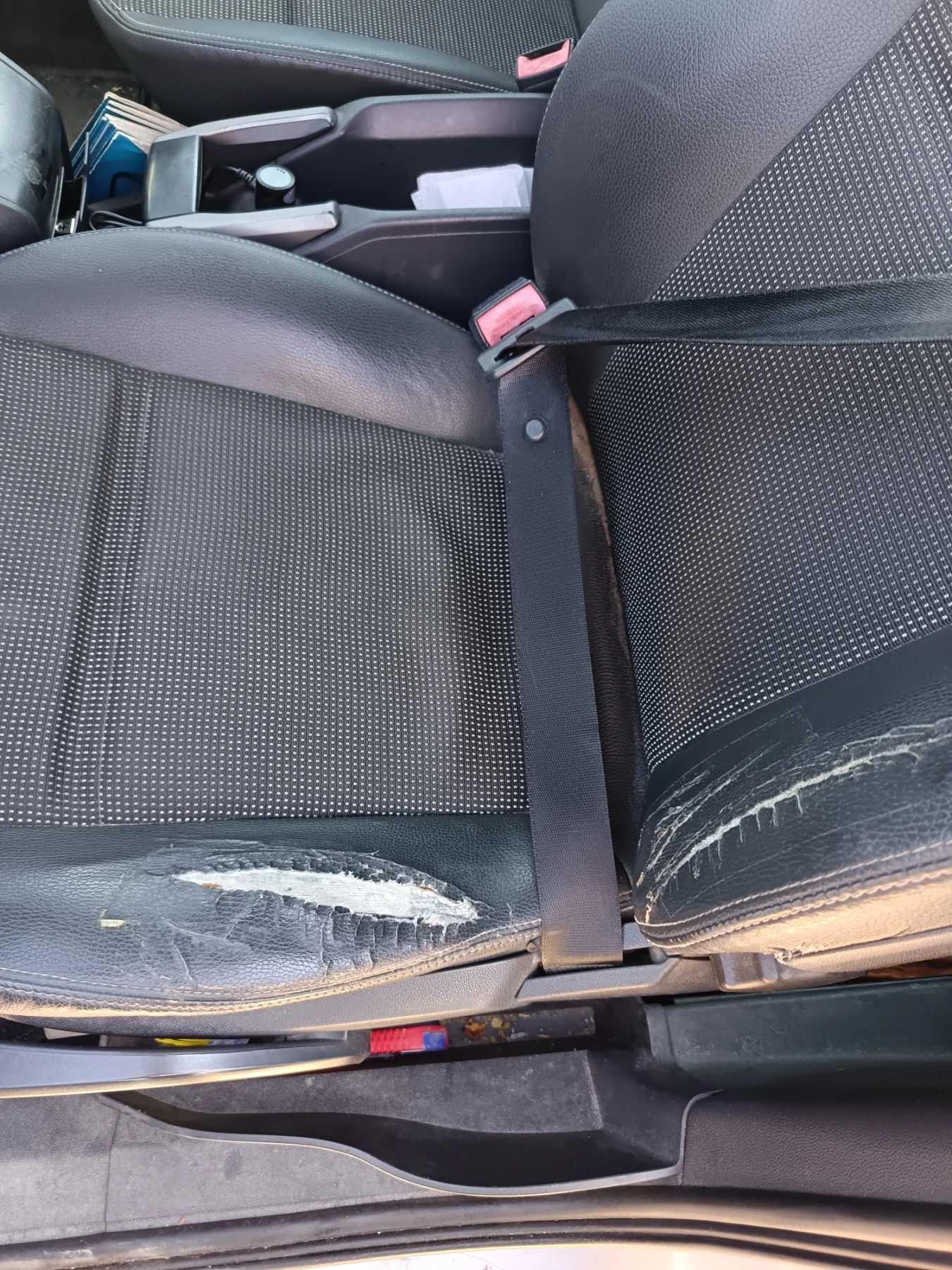 Opel Zafira Бензин-газ, снимка 13 - Автомобили и джипове - 55439556