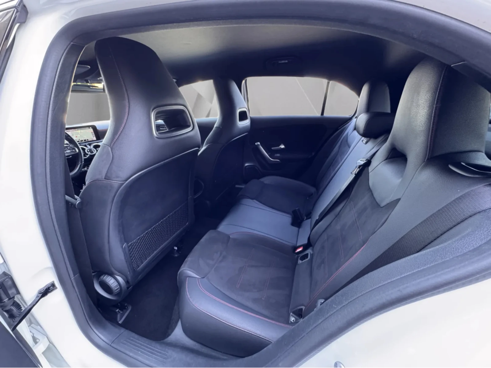 Mercedes-Benz A 250 E PLUG-IN AMG-PACKET KEYLESSGO КОЖА ПОДГРЕВ КАМЕРА, снимка 15 - Автомобили и джипове - 55555891