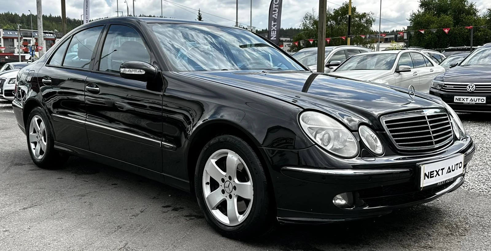 Mercedes-Benz E 350 3.5i 272HP LPG 4MATIC HARMAN/KARDON NAVI, снимка 3 - Автомобили и джипове - 55889942