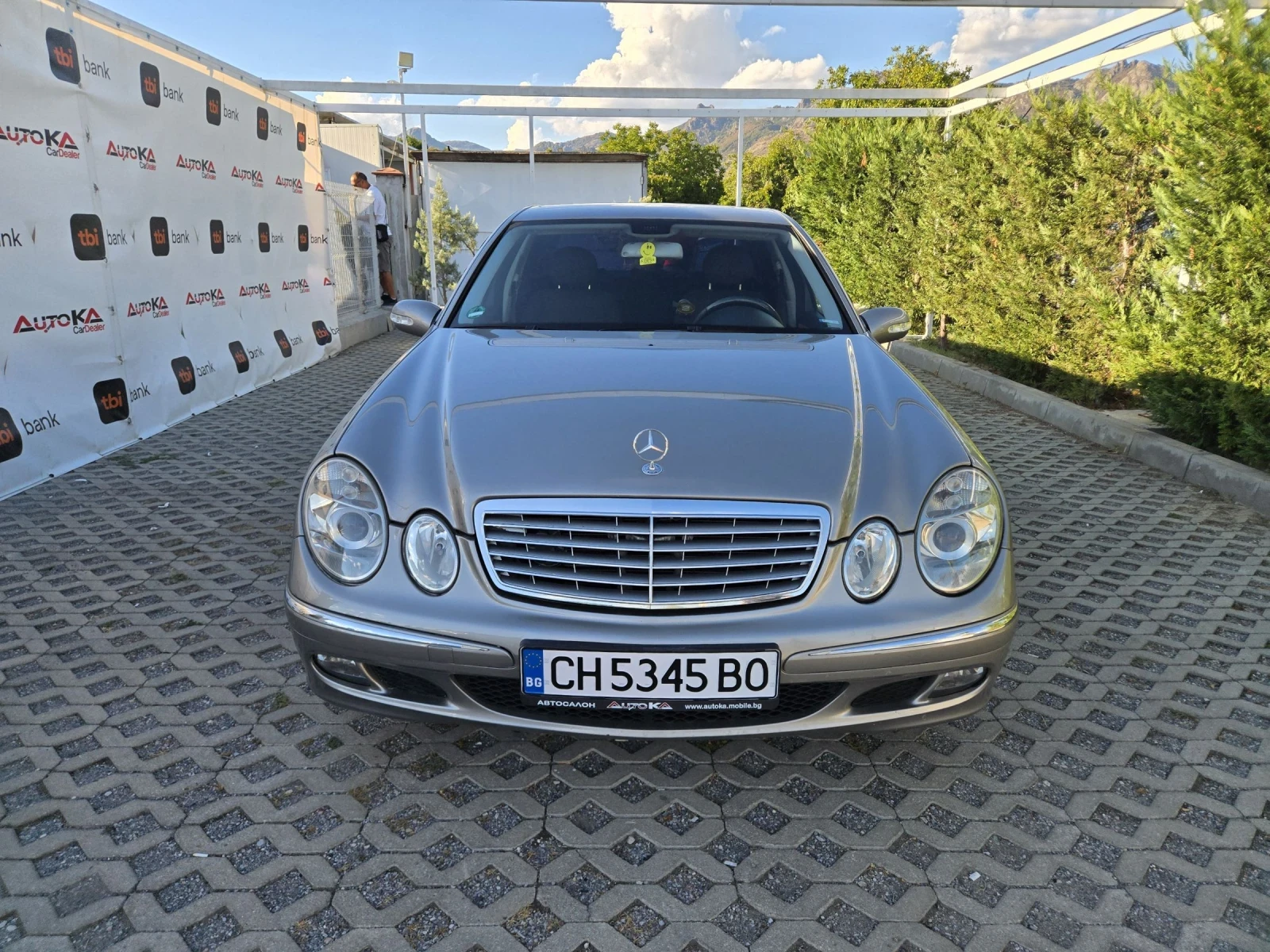 Mercedes-Benz E 220 2.2CDI-150кс= 646= АВТОМАТ= НАВИ= КАМЕРА= ПОДГРЕВ
