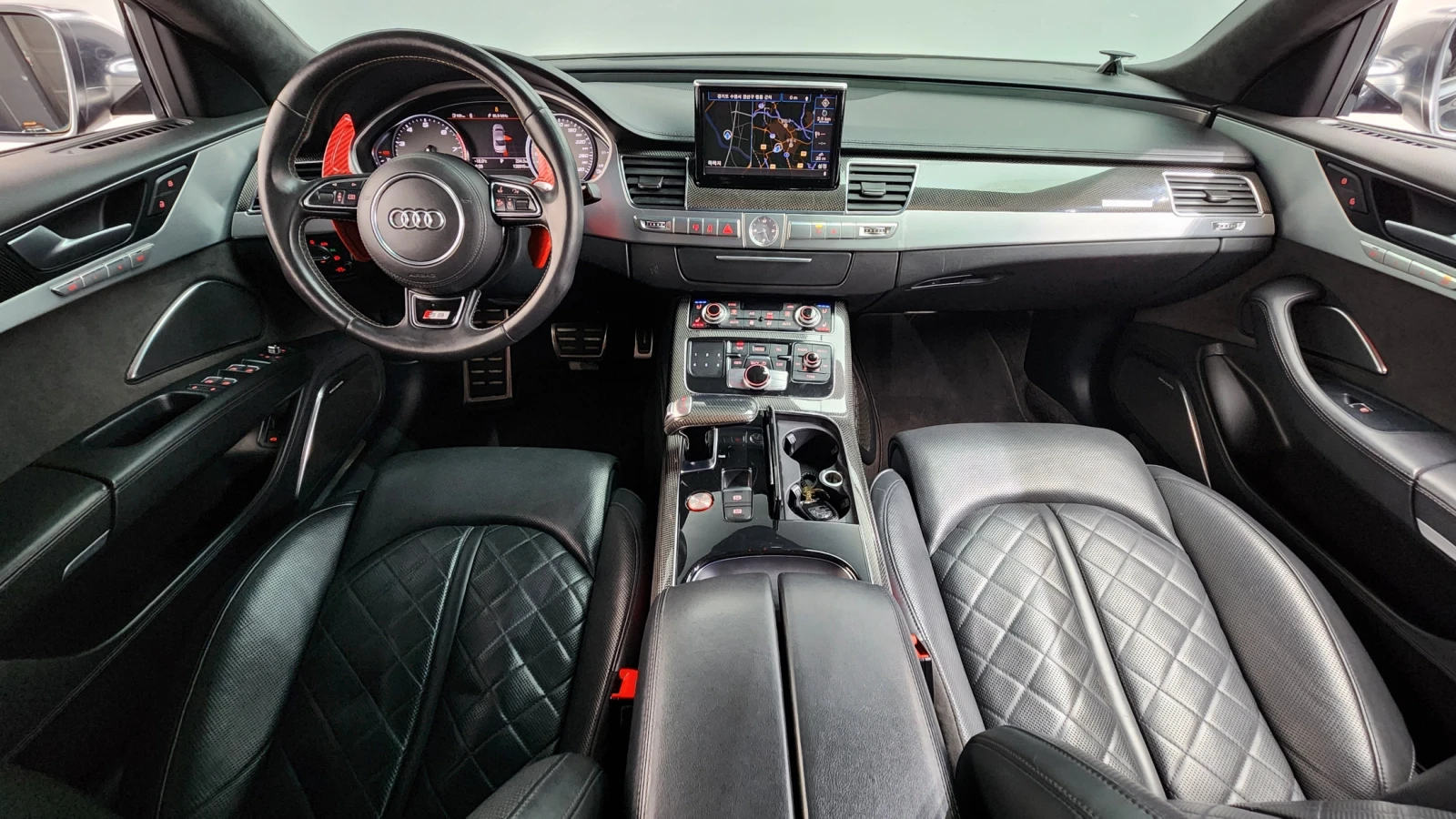 Audi S8 360* ЕЛ. БАГАЖНИК* МАСАЖ* SOFT CLOSE* КРАЙНА ЦЕНА, снимка 7 - Автомобили и джипове - 55984094