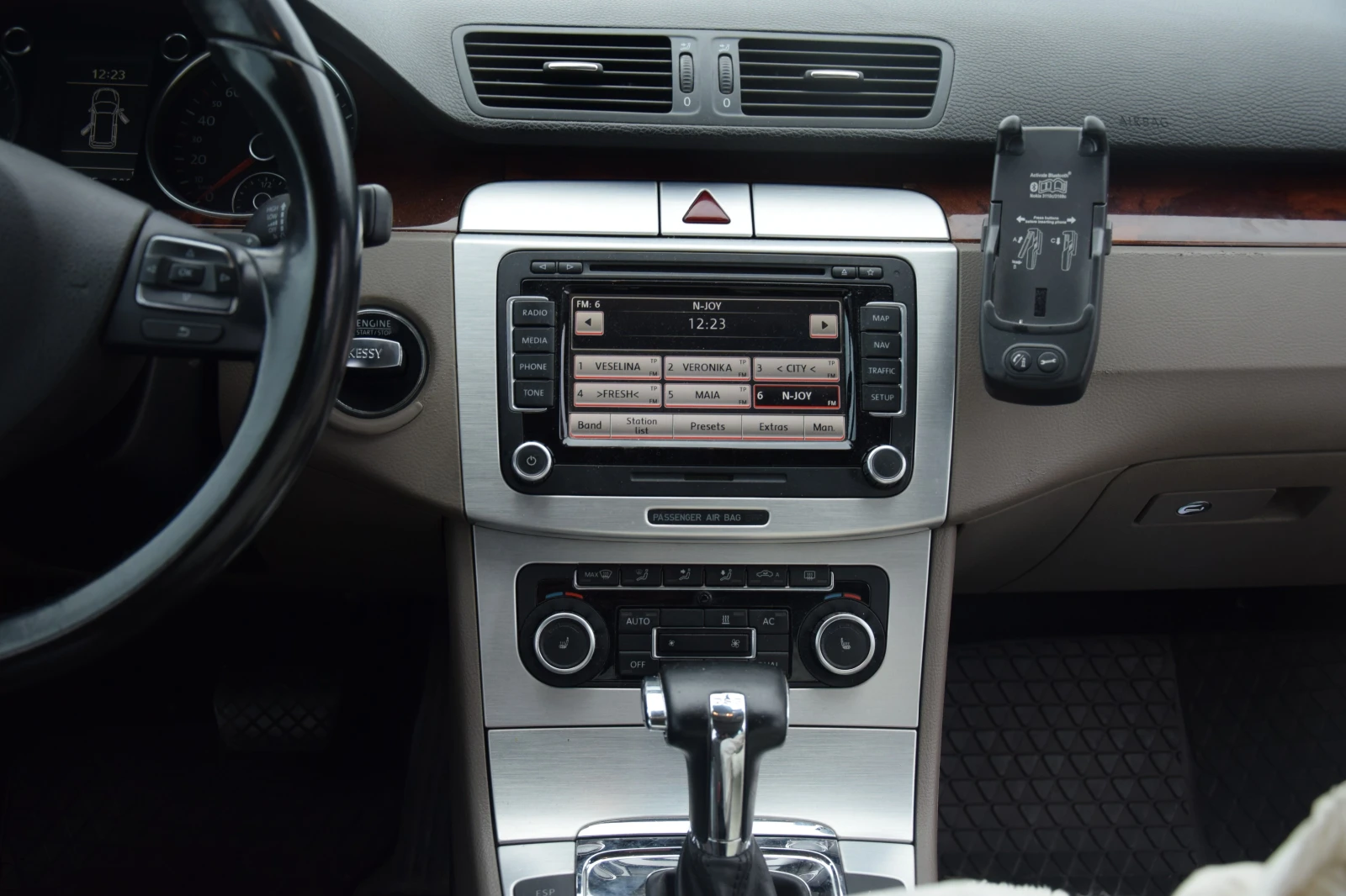 VW Passat B6 2.0 TDI 170, снимка 16 - Автомобили и джипове - 56658503