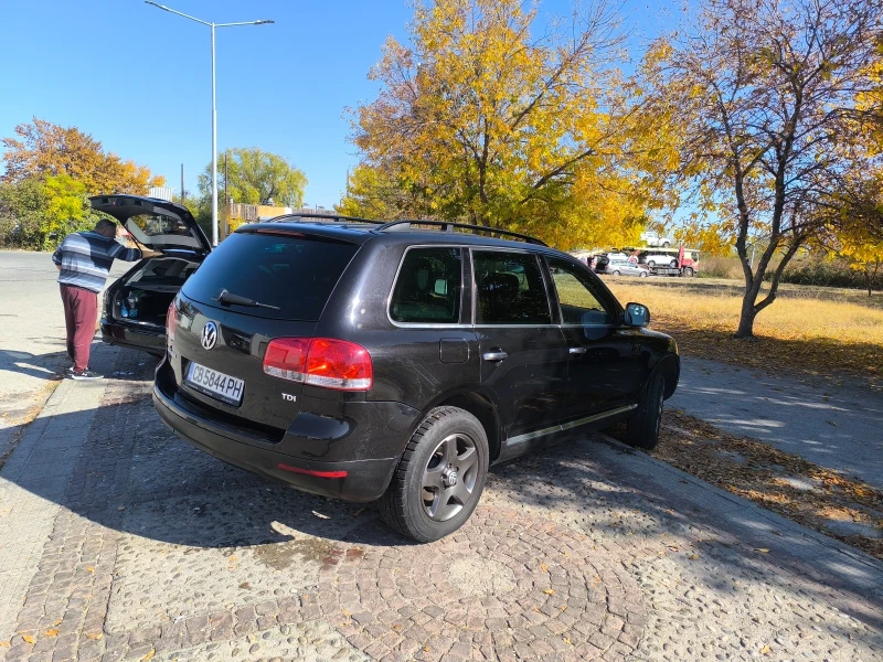 VW Touareg, снимка 2 - Автомобили и джипове - 48456871