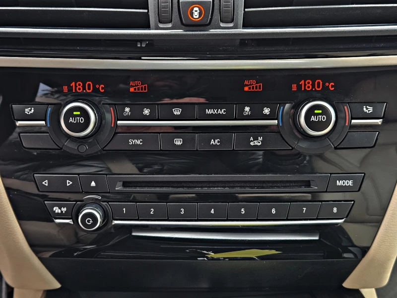 BMW X5 M/3.0XD/GERMANY/360CAMERA/LINE ASYST/AMBIENT/LIZIN, снимка 12 - Автомобили и джипове - 49797672