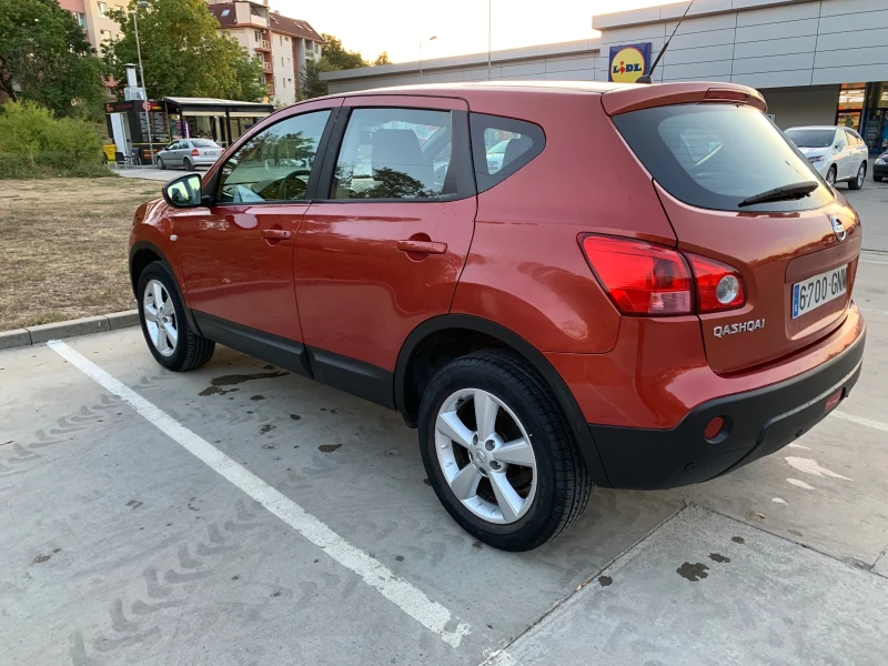 Nissan Qashqai 2.0 DCI, снимка 3 - Автомобили и джипове - 51647080