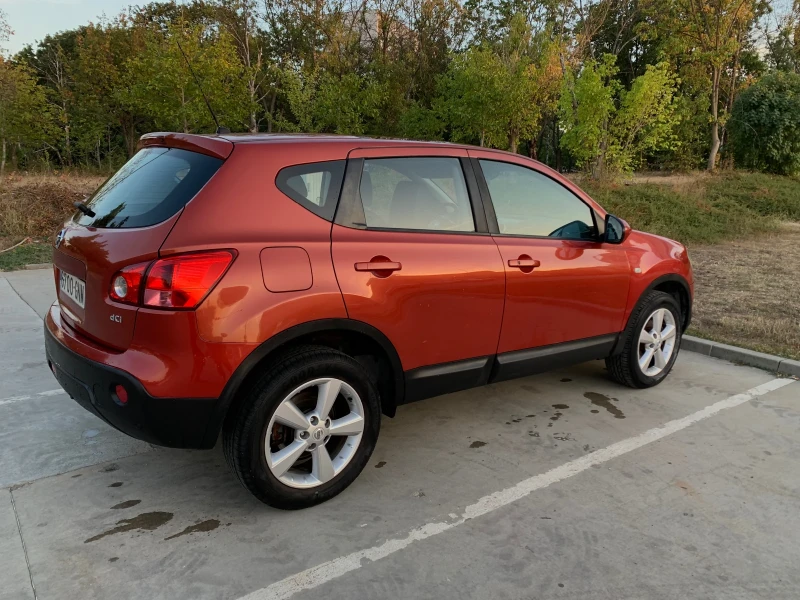 Nissan Qashqai 2.0 DCI, снимка 5 - Автомобили и джипове - 51647080