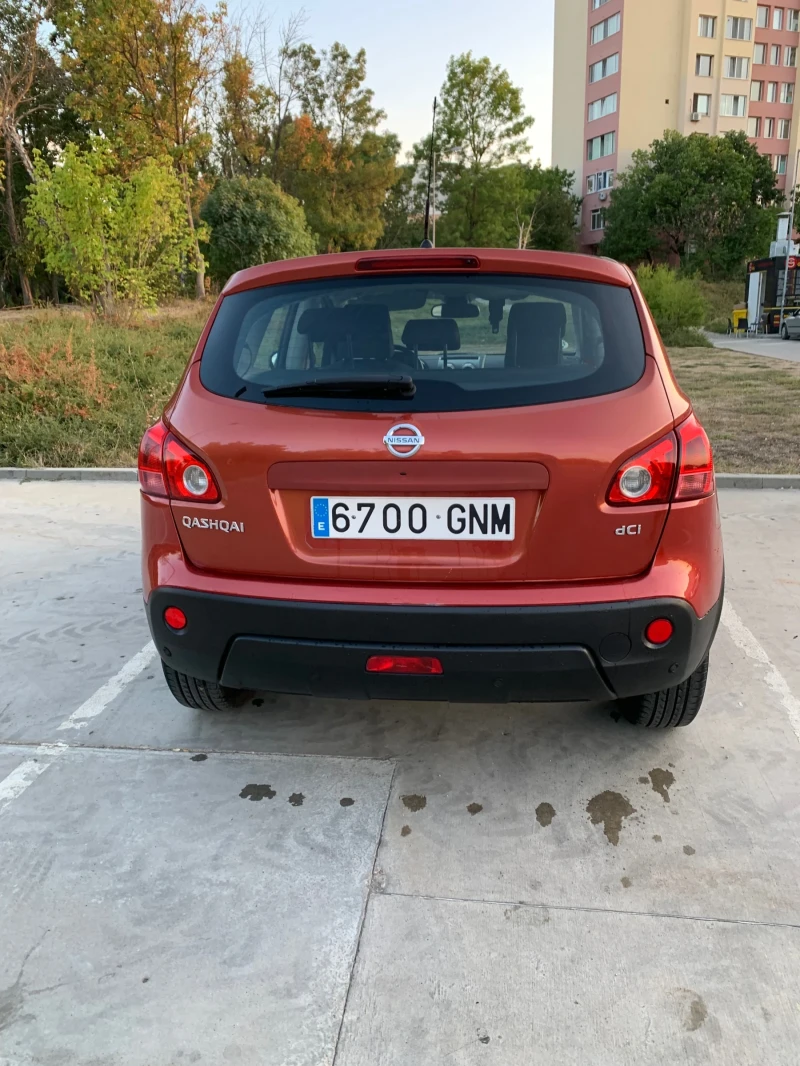 Nissan Qashqai 2.0 DCI, снимка 4 - Автомобили и джипове - 51647080