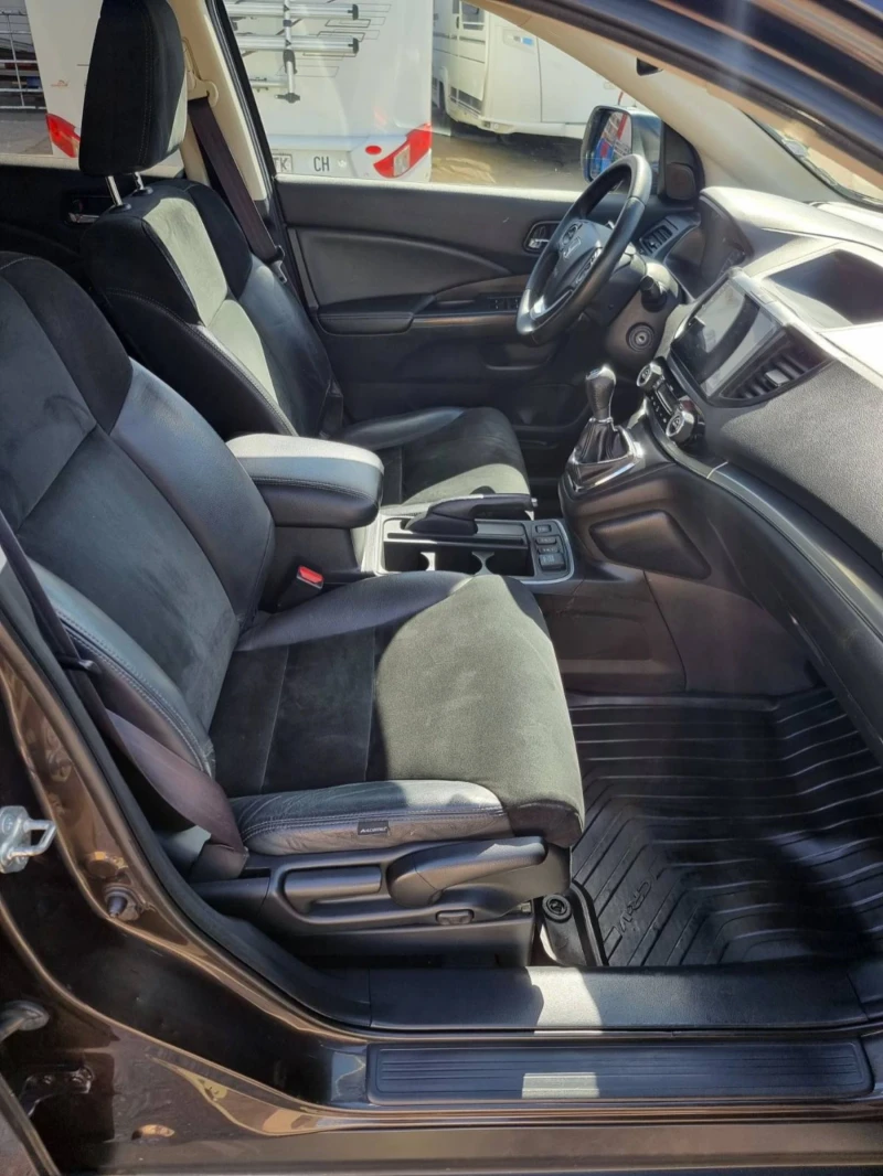 Honda Cr-v 1.6 i-DTEC 4x4, снимка 10 - Автомобили и джипове - 51758121