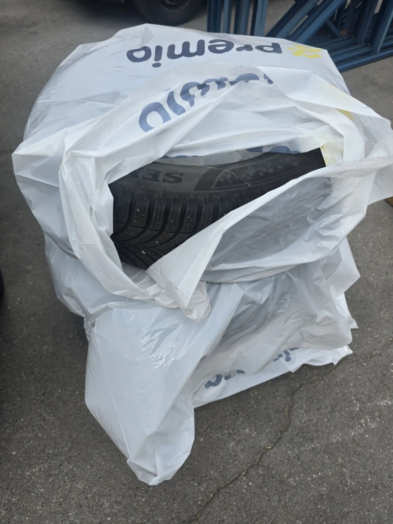 Honda Cr-v 1.6 i-DTEC 4x4, снимка 14 - Автомобили и джипове - 51758121