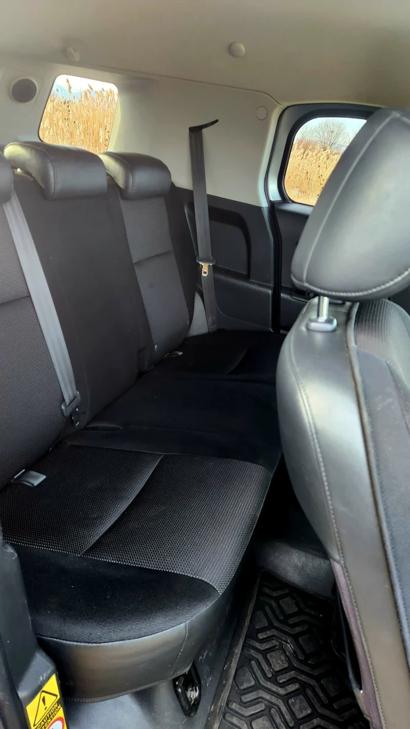 Toyota Fj cruiser, снимка 8 - Автомобили и джипове - 52969885