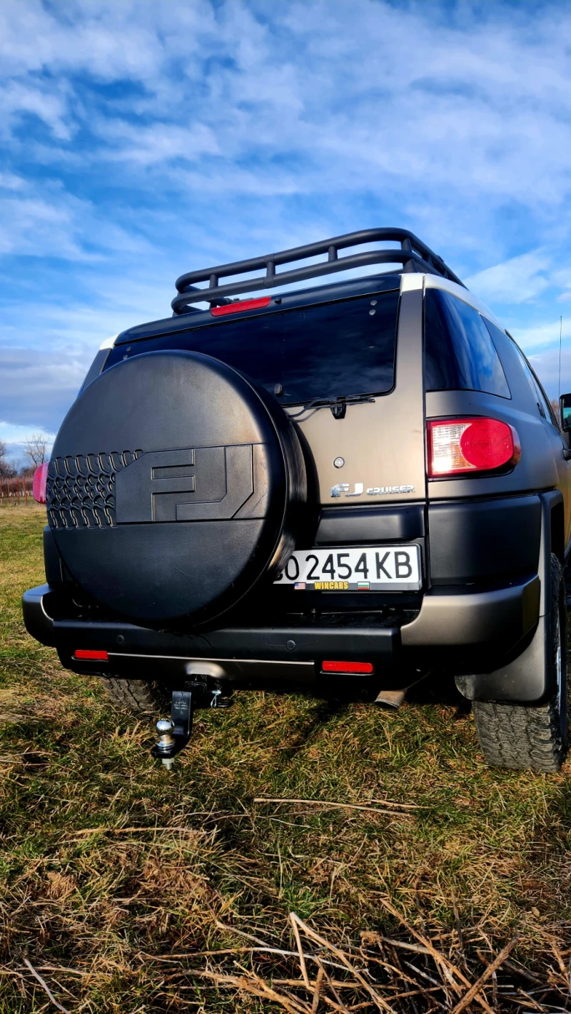 Toyota Fj cruiser, снимка 6 - Автомобили и джипове - 52969885