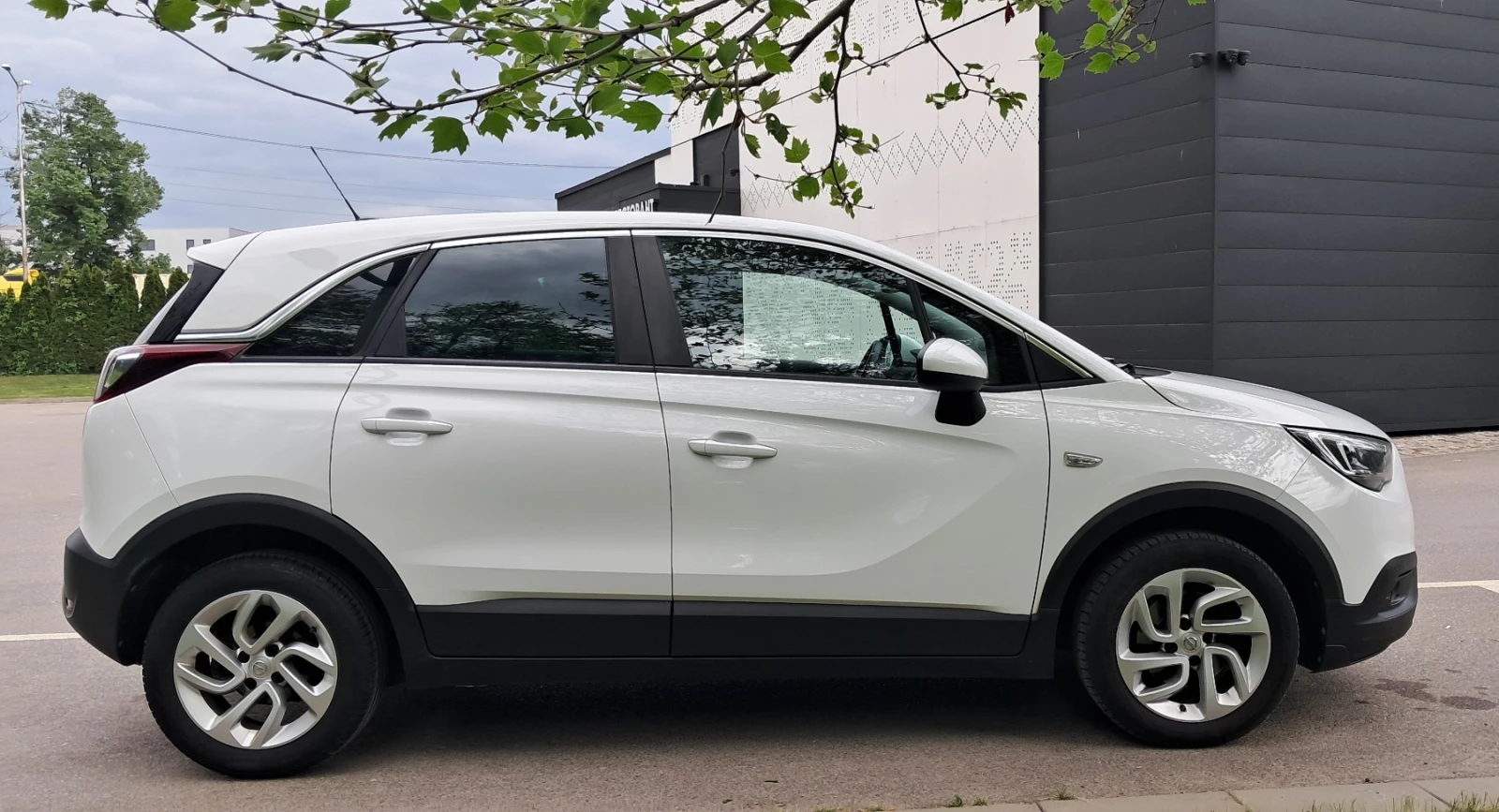 Opel Crossland X 1.5  DIESEL 120ps - изображение 3