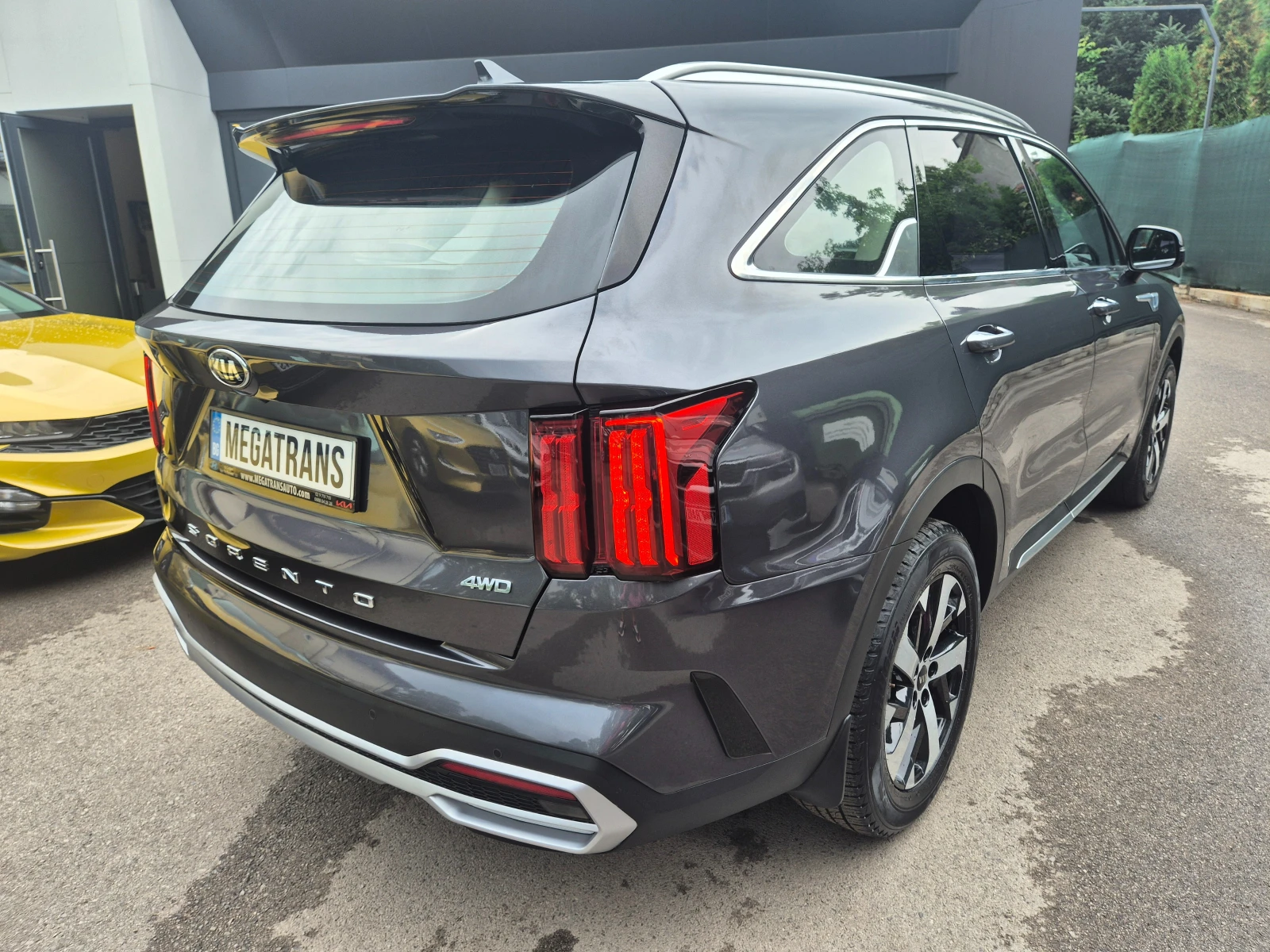 Kia Sorento 2.2 CRDI 4X4 6+ 1 - изображение 4