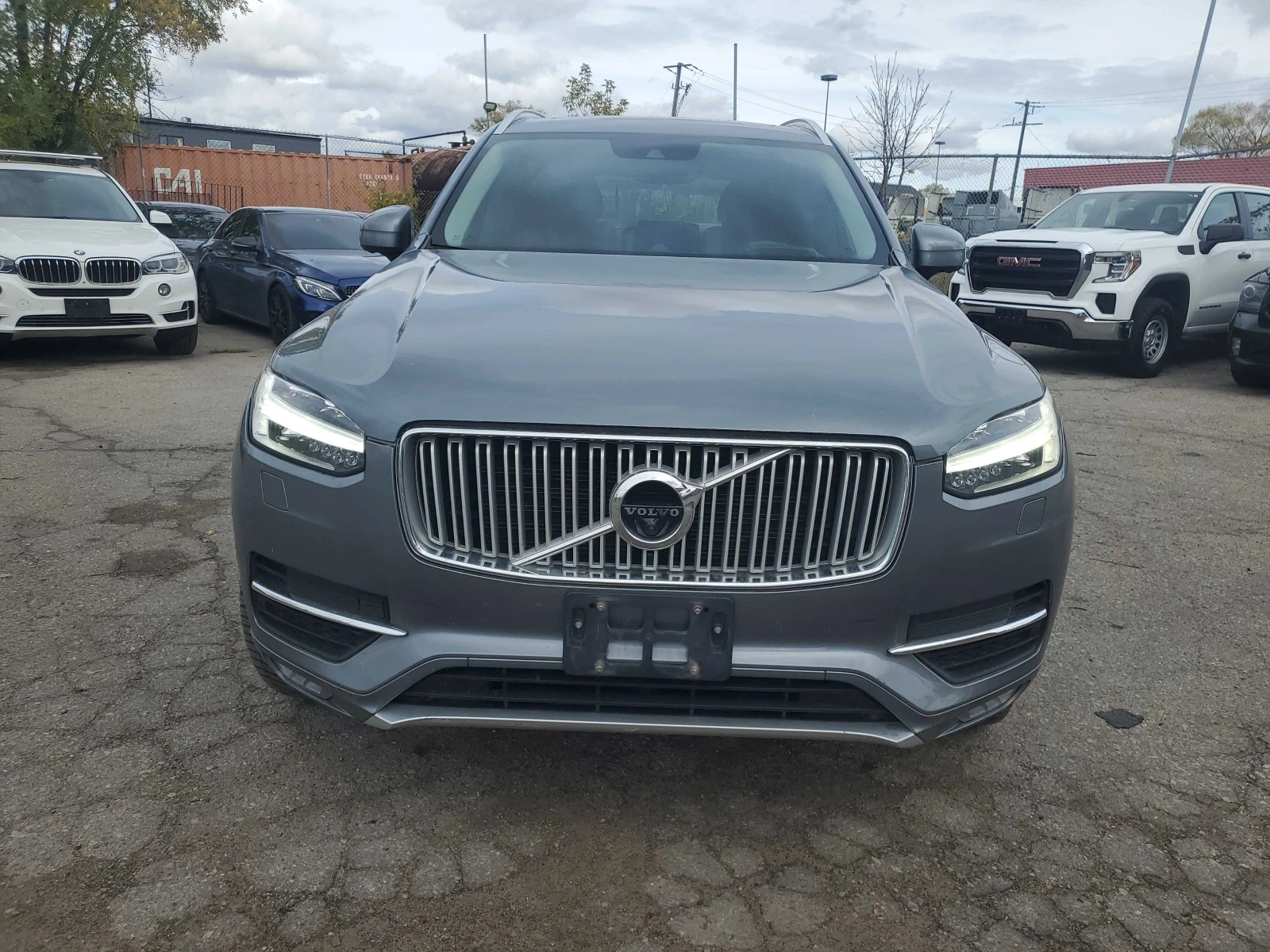 Volvo Xc90 T6 AWD Inscription CARFAX АВТО КРЕДИТ  | Mobile.bg — изображение 3